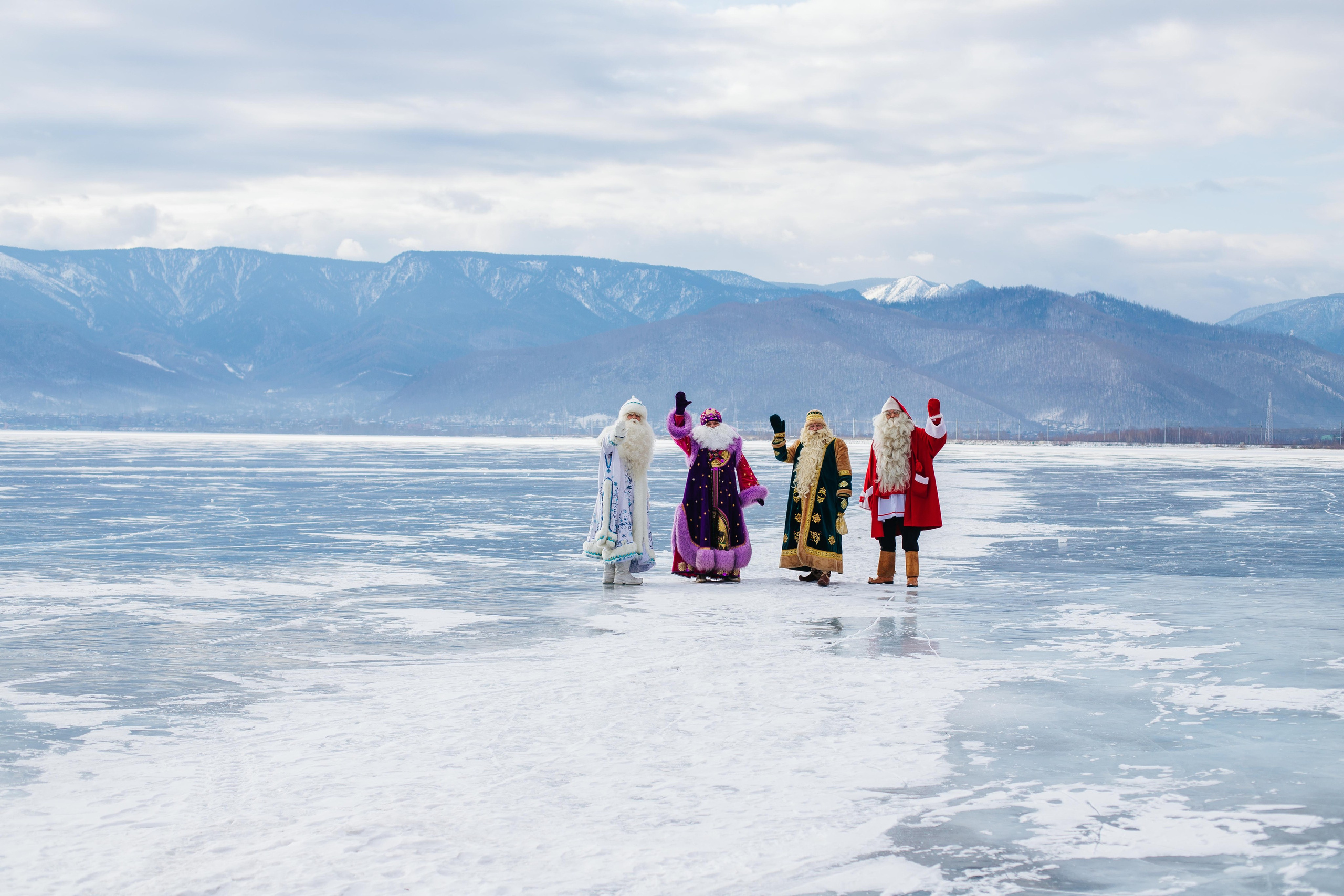 Ледяная сказка Байкала. Фотограф Наталья Кургина Слюдянка Иркутск