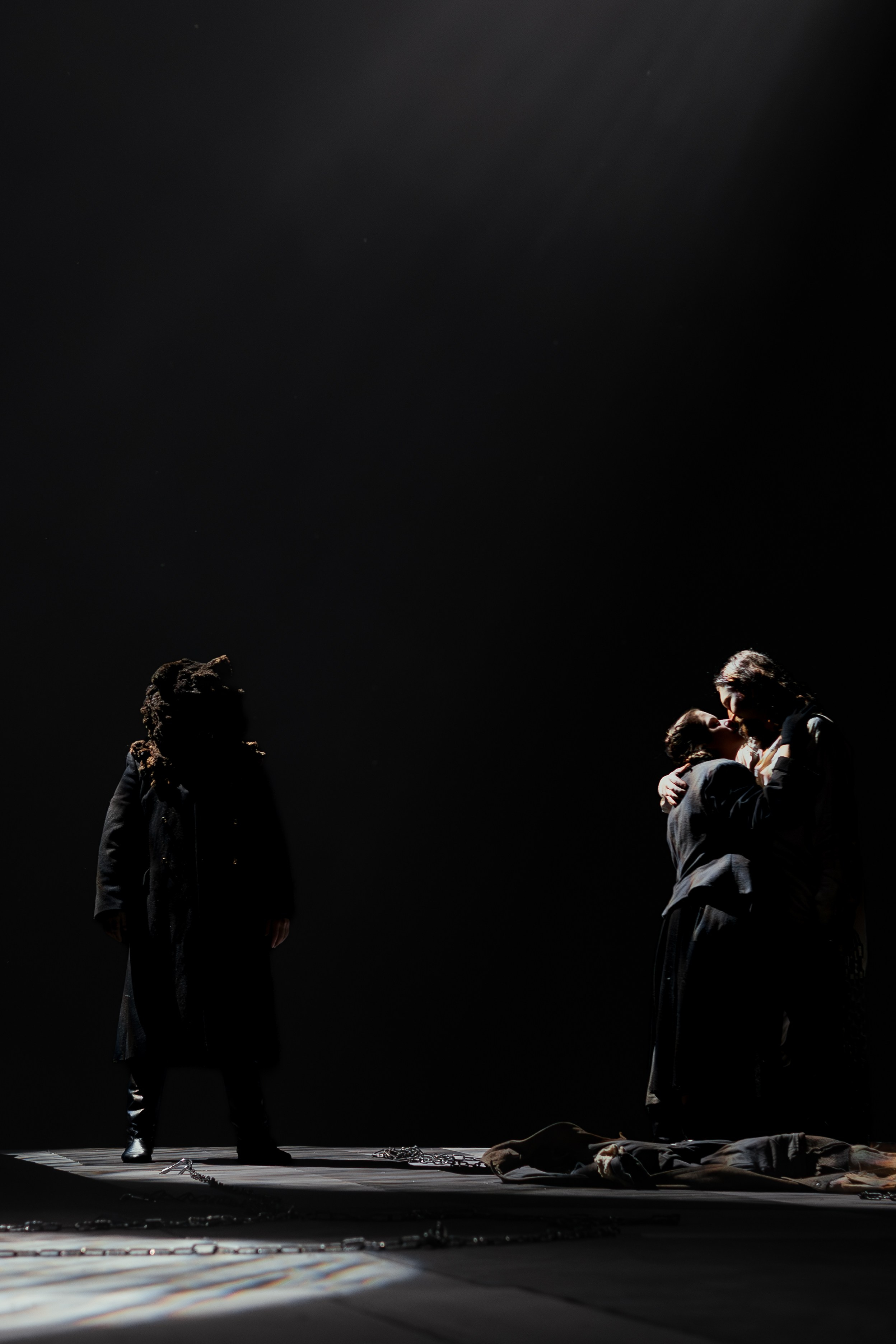 Астраханский Драматический Театр «Леди Макбет». Фотограф Марк Файзулин