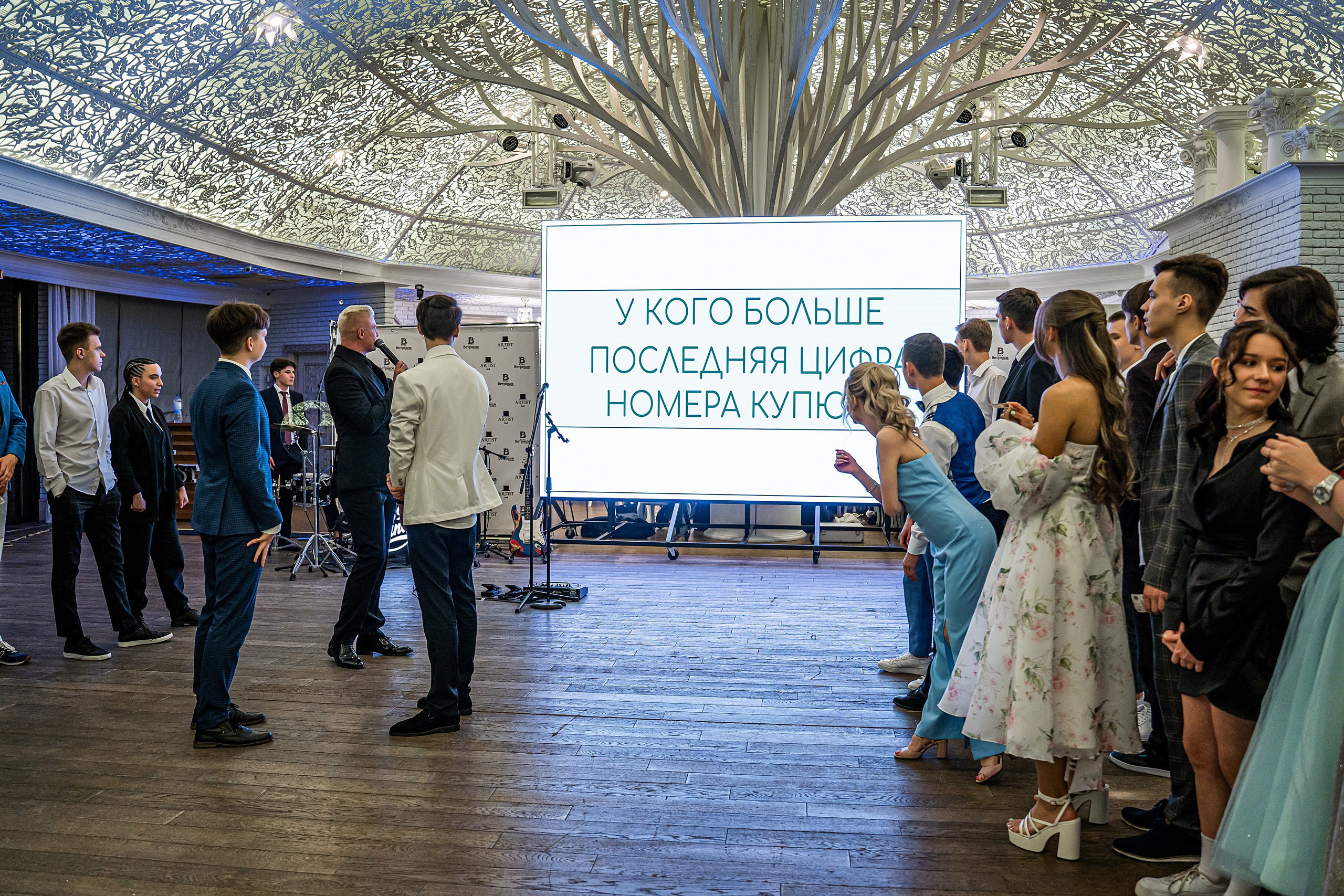 Выпускной 101 школа | Артист. Фотограф в Воронеже Ольга Космодемьянская