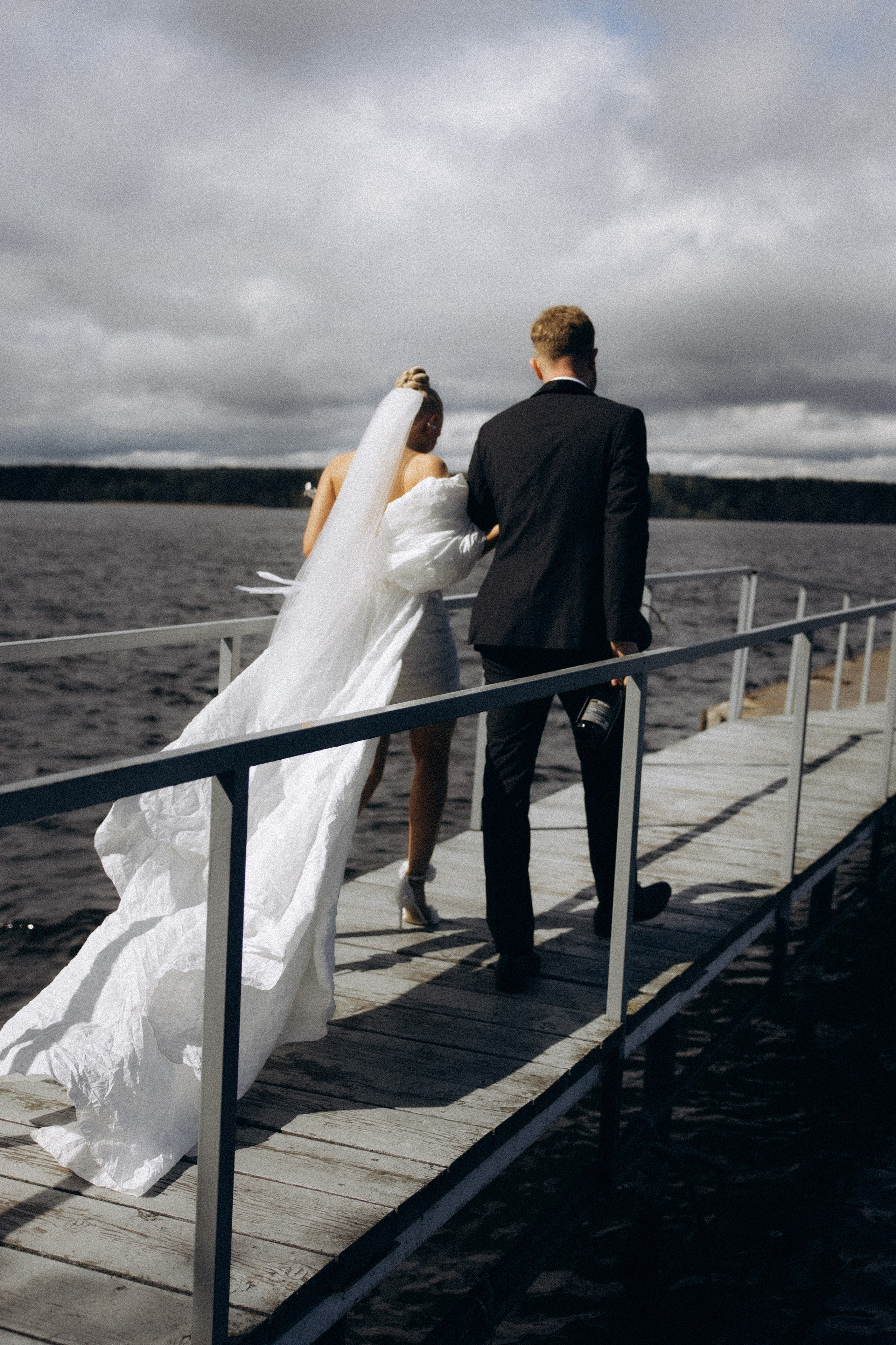 Свадебная фотосъемка в Грибоедовском ЗАГСе Москвы и на яхте