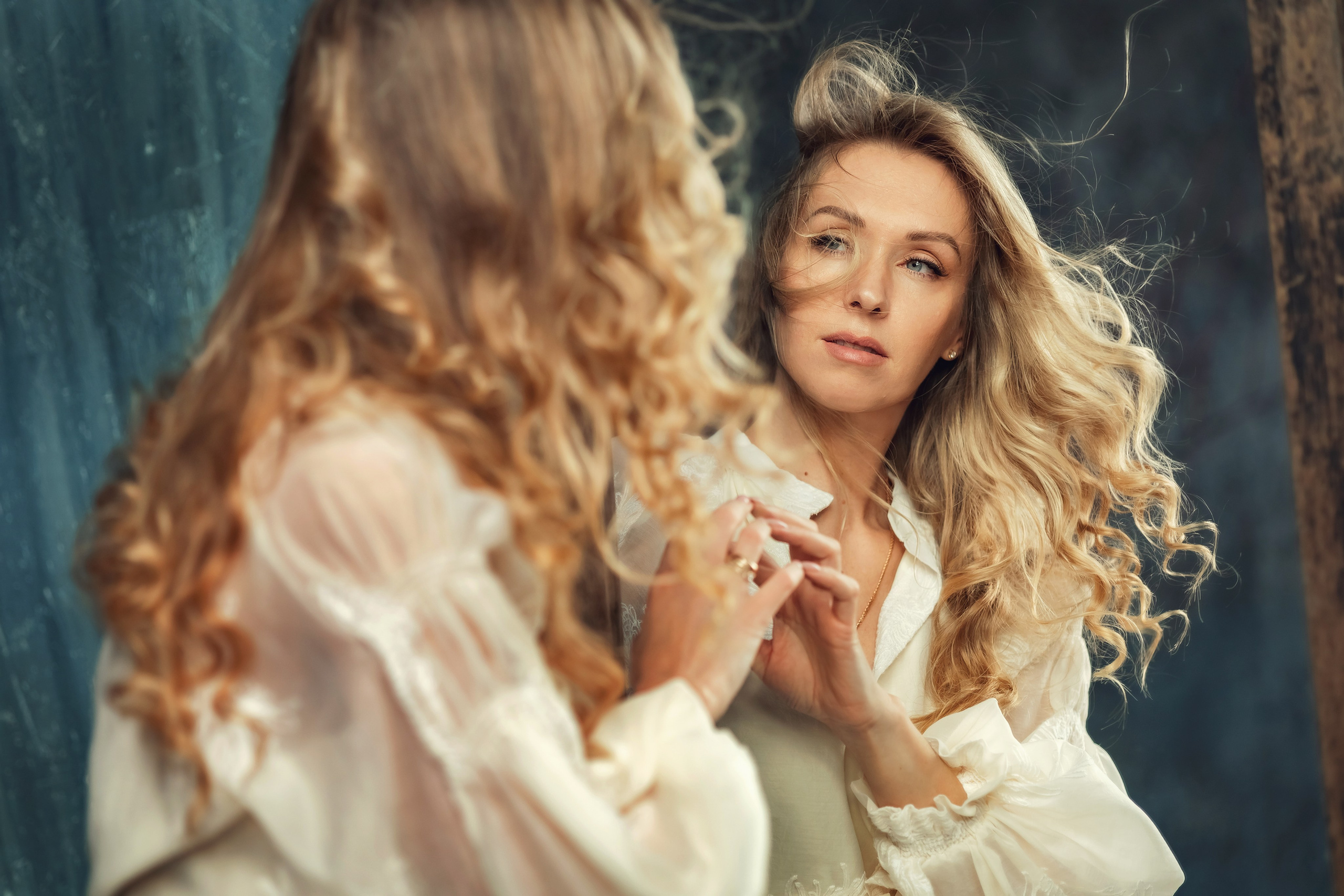 Женский художественный портрет в студии. Семейный и детский фотограф в Москве Анна Чертополох
