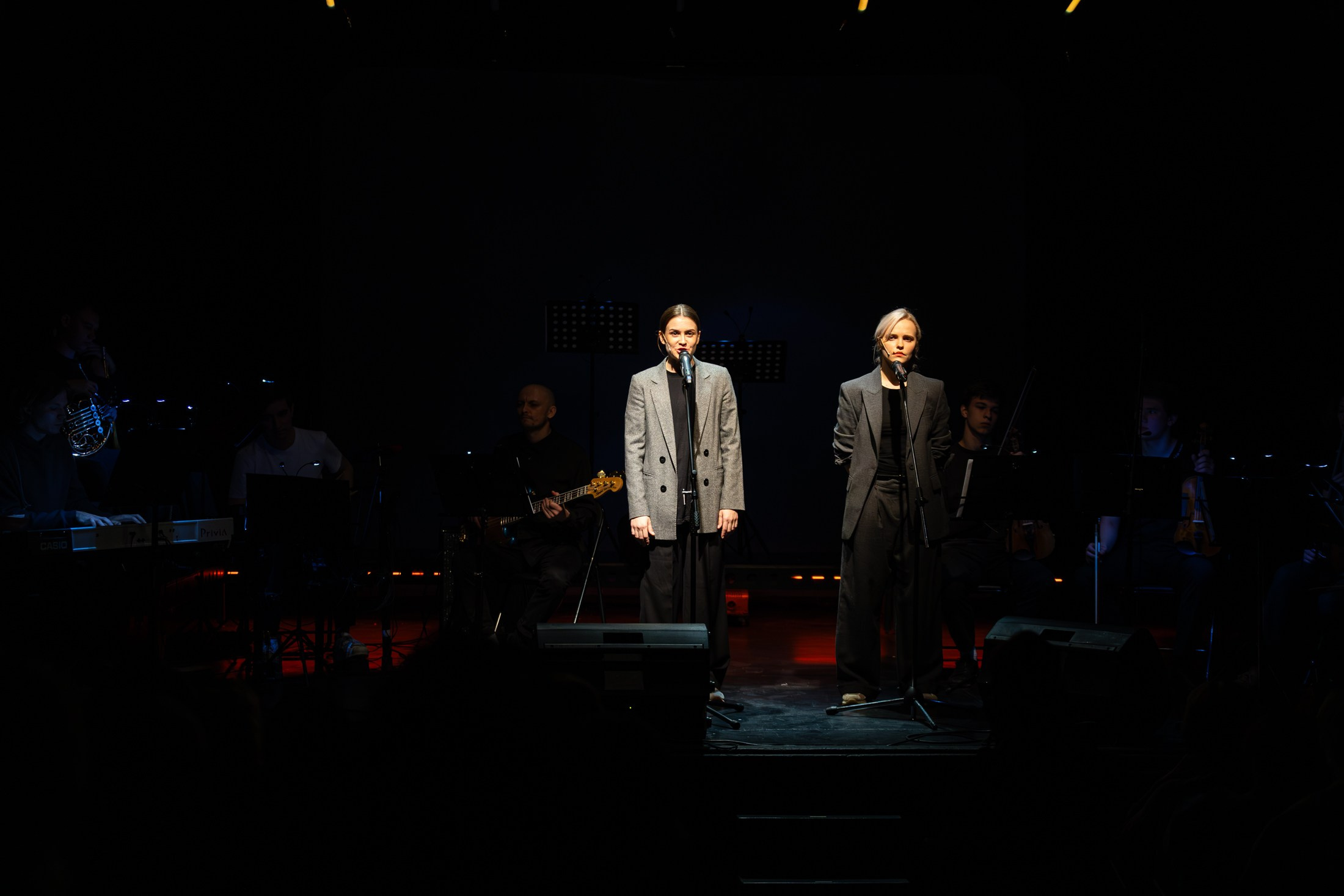 Театр Старый дом «И снова май». Фотограф Александр Поздняков  Новосибирск