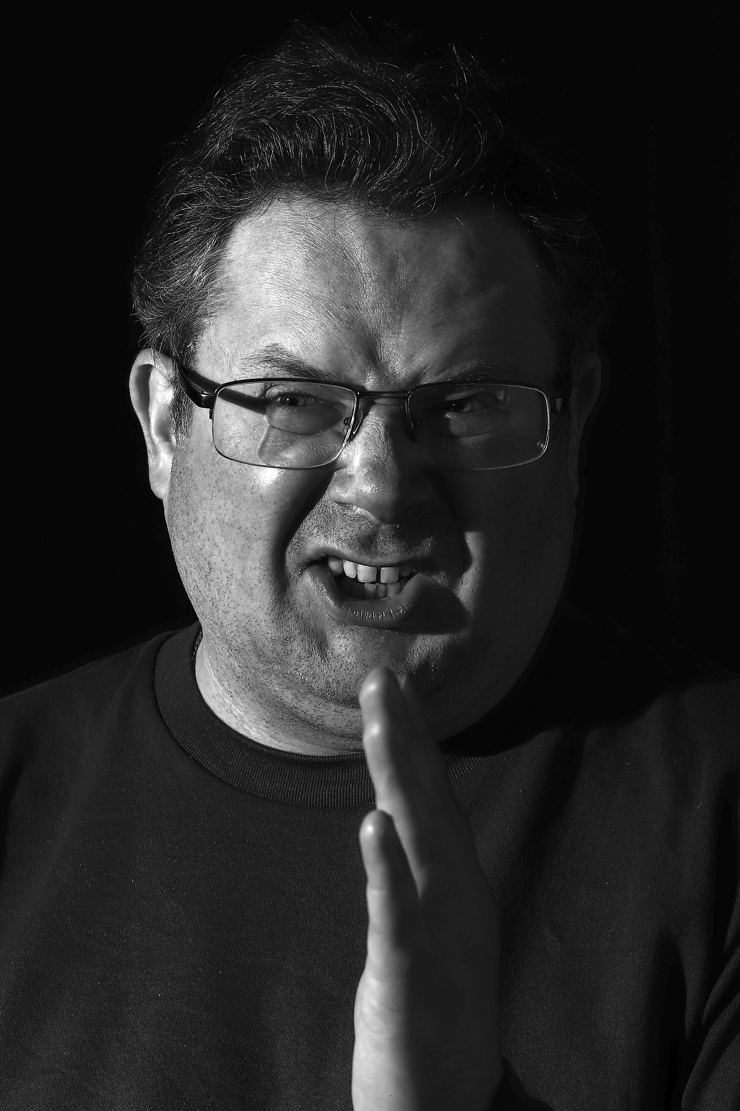 Илья Корягин, актер, актёр дубляжа, модель