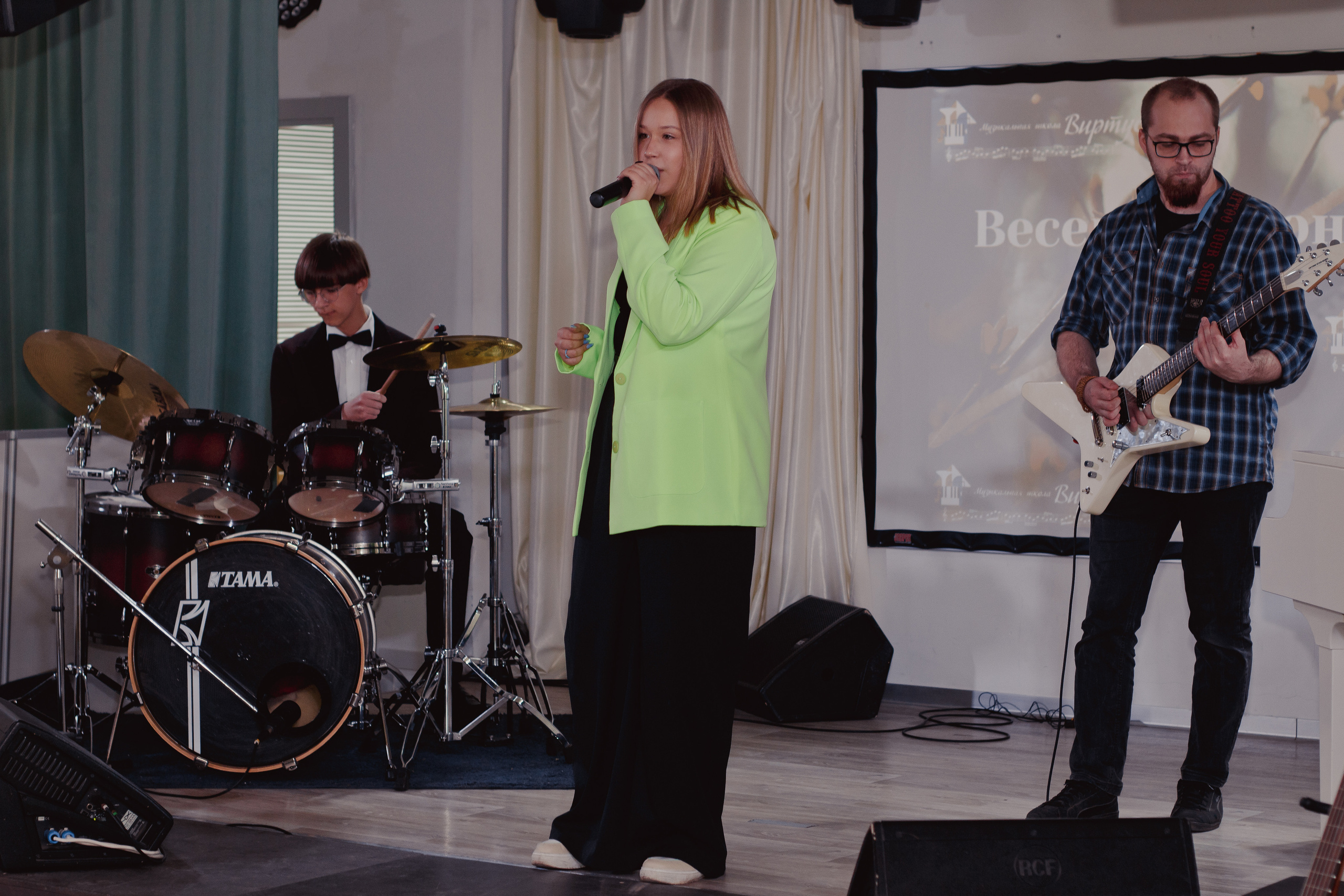 Смотреть всю серию. Фотограф Надршина Лилия