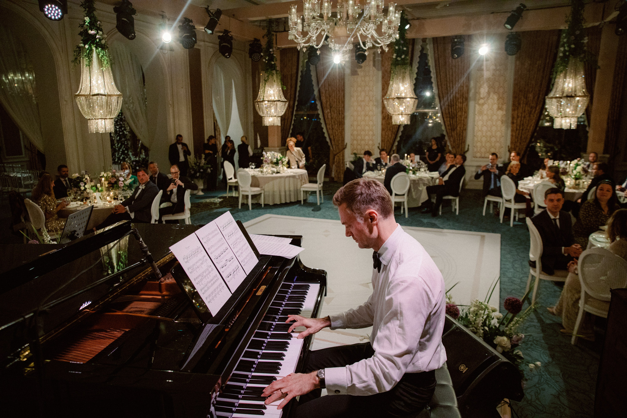 On the shores of the Bosphorus. Свадебный и репортажный фотограф