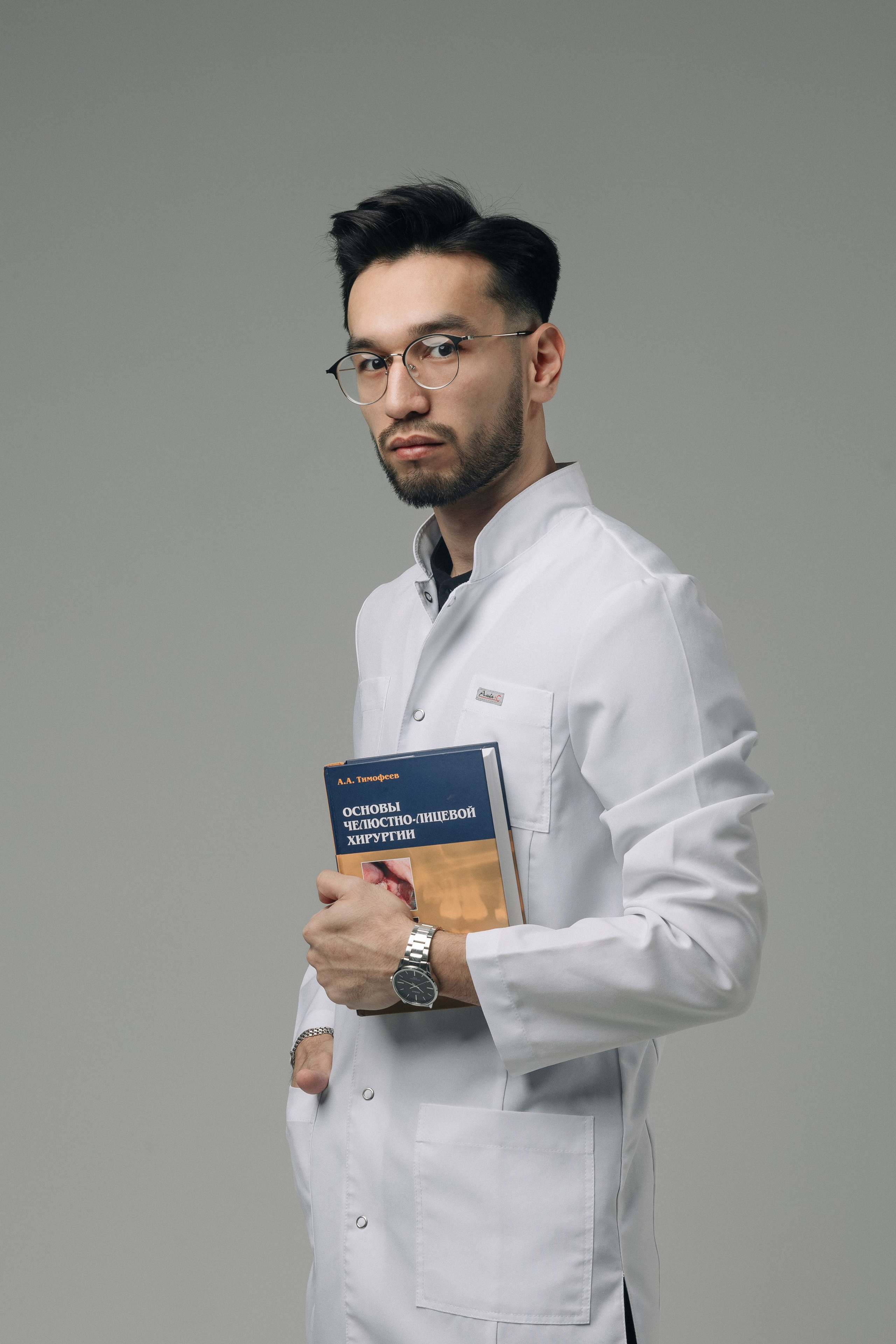 Студия Space. Импульсный свет. Портретный фотограф в Иваново Виталий Павлинский