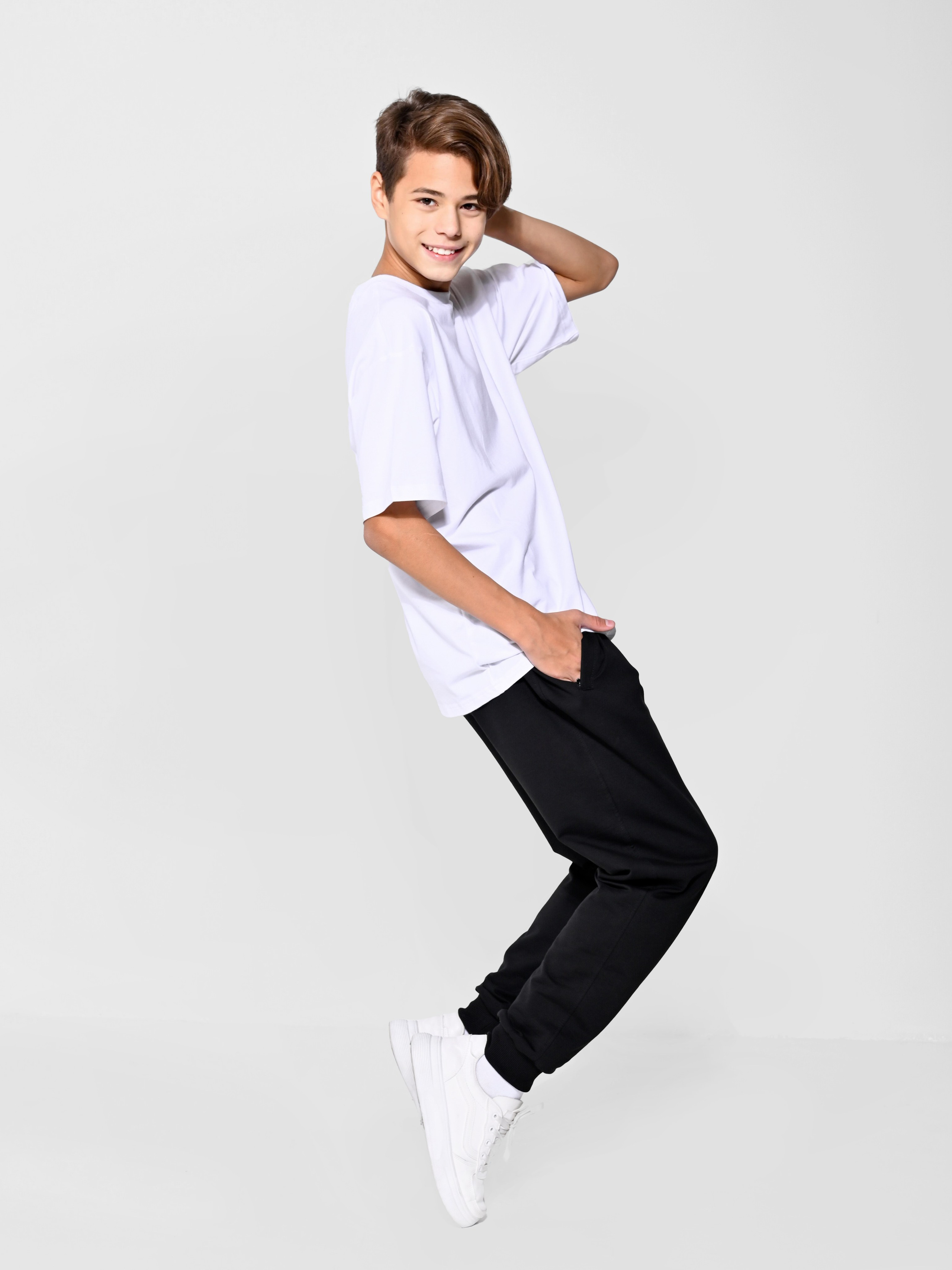 Детская съемка для маркетплейсов. ТМ Продакшн — Съемка для маркетплейсов в Москве