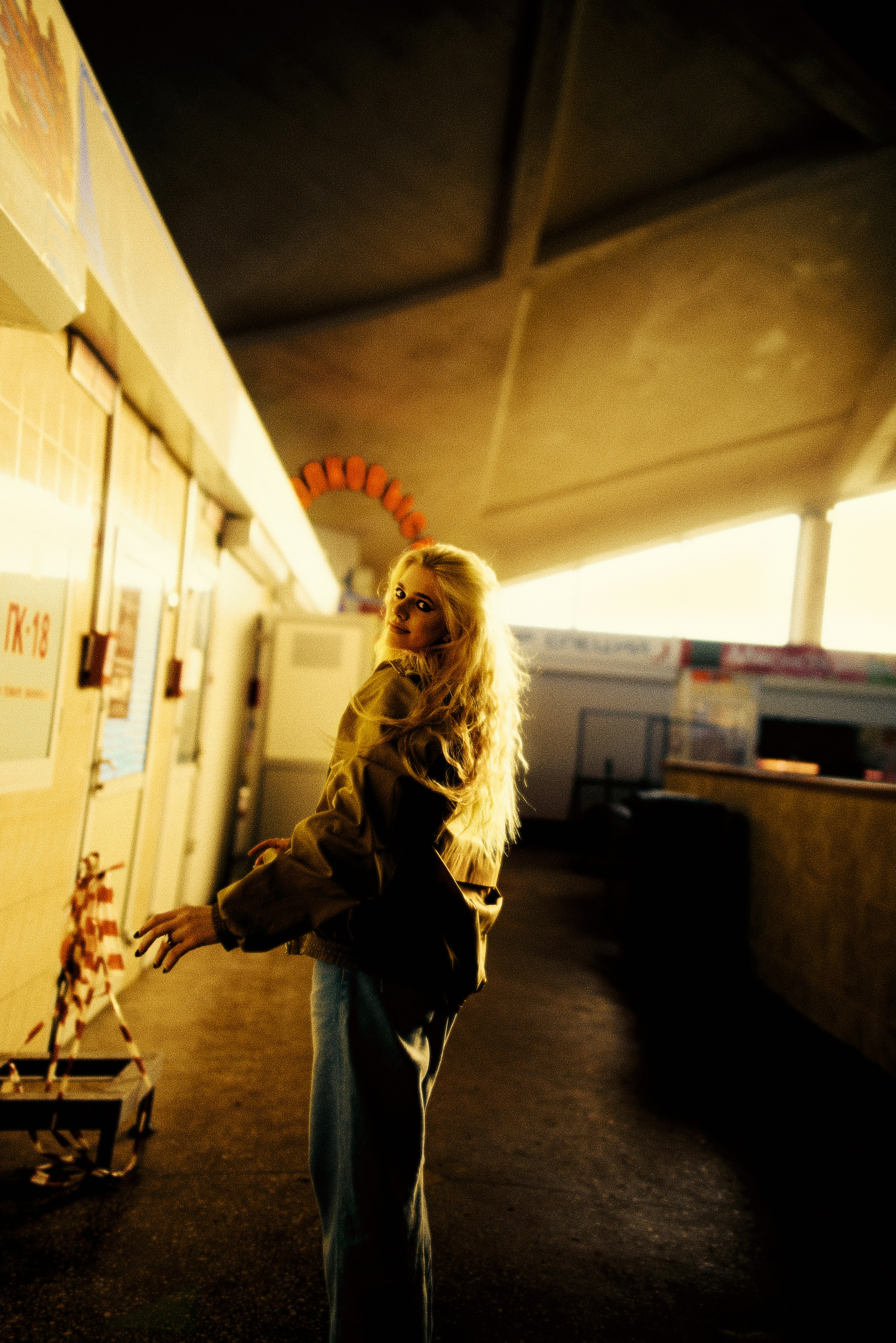 Метро и Комаровка. Антон Арнольд | Фотограф Минск