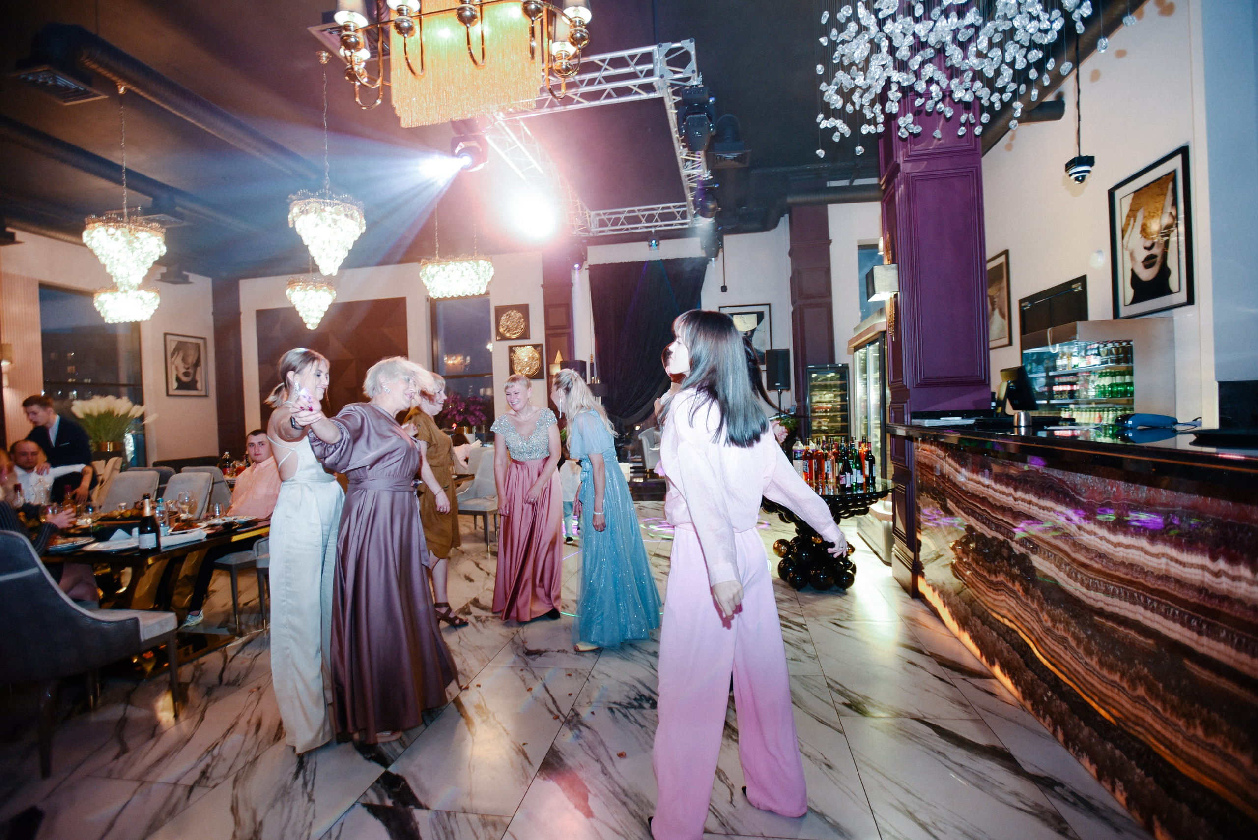 Виктор и Ангелина Банкет на 100 гостей Ресторан Segreto. Фотограф Лола Волна, город Москва