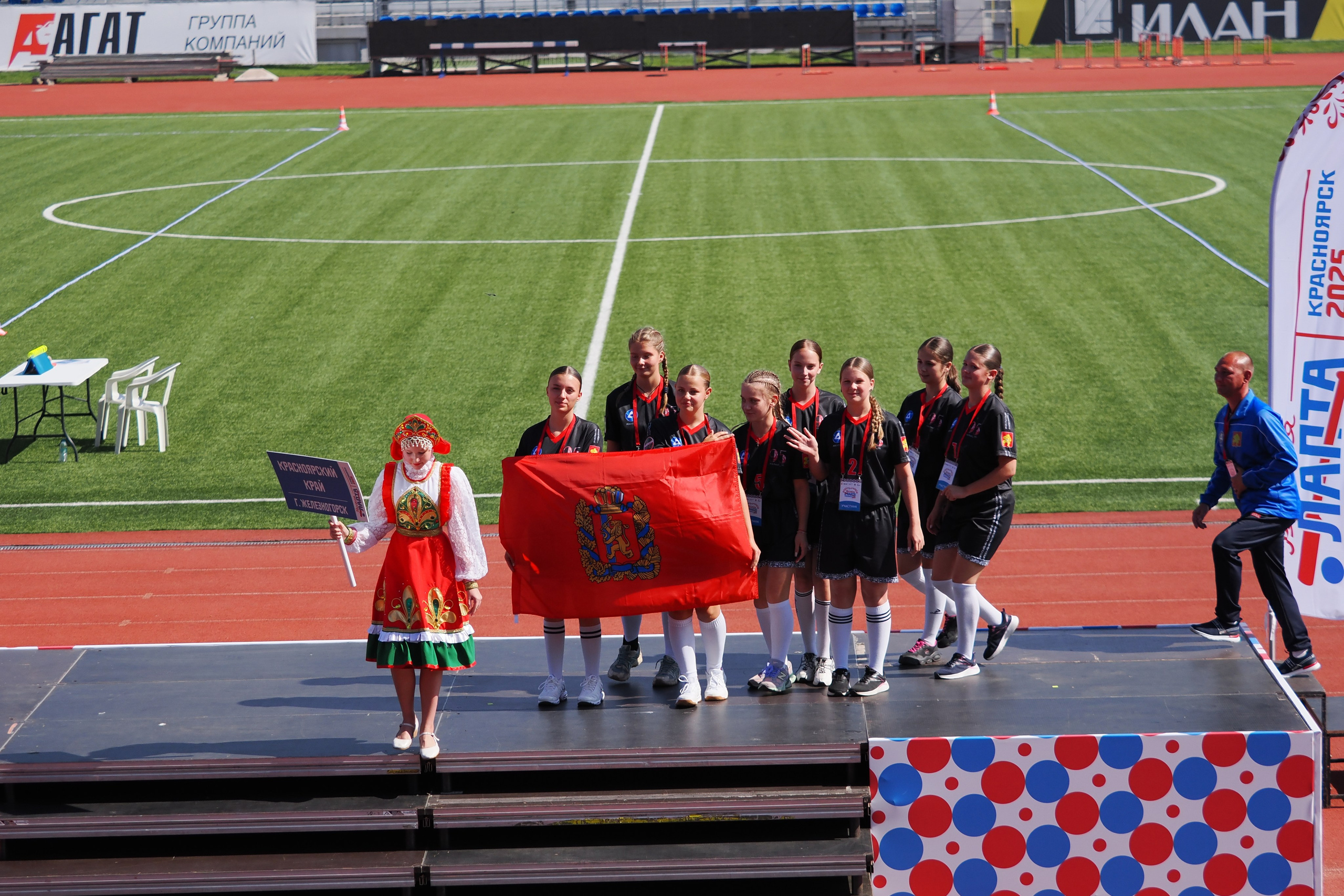 Всероссийские соревнования по русской лапте. Репортажный фотограф Алексей Козьмин