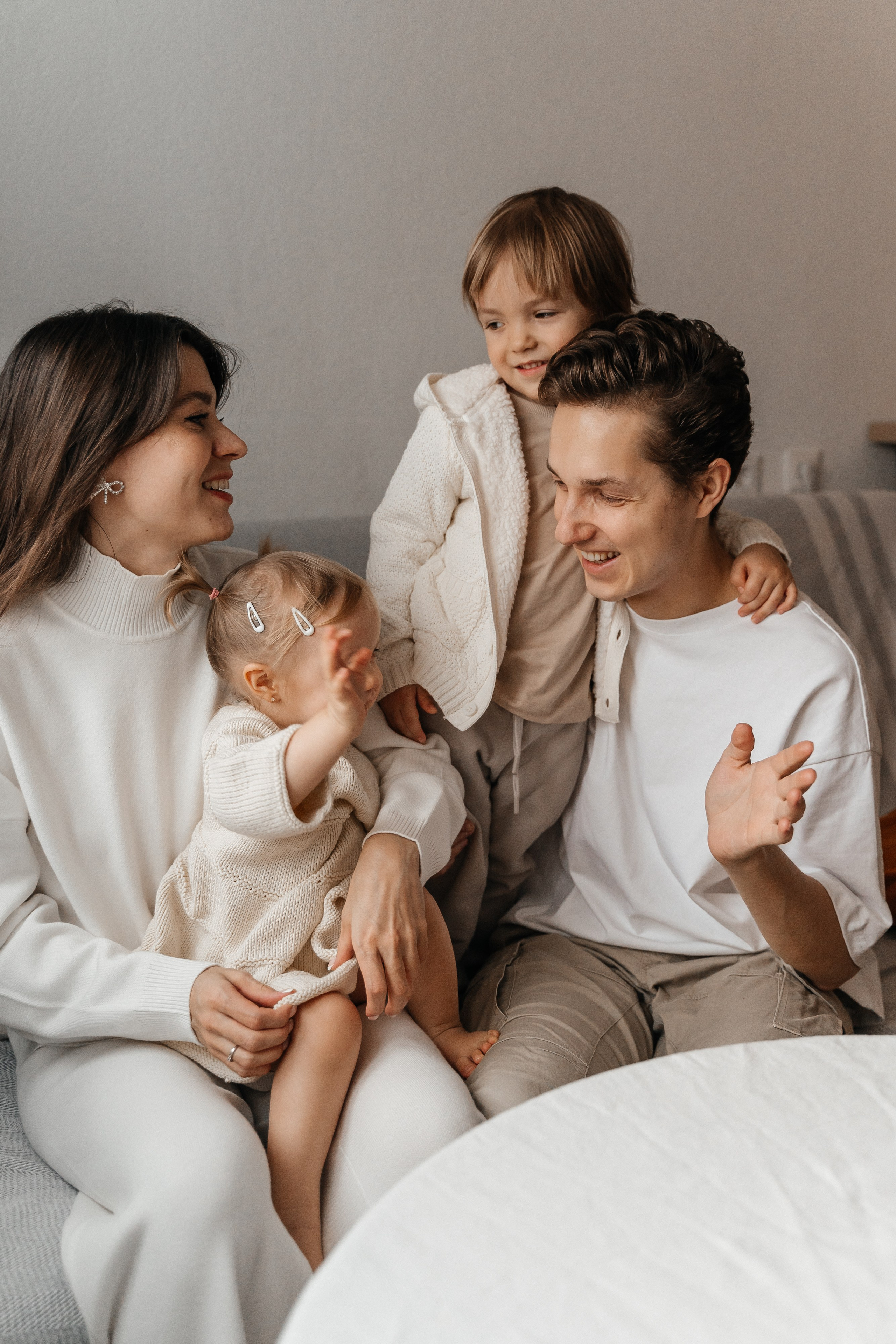 Саша, Женя, Лёва и Марта. Волик Мария