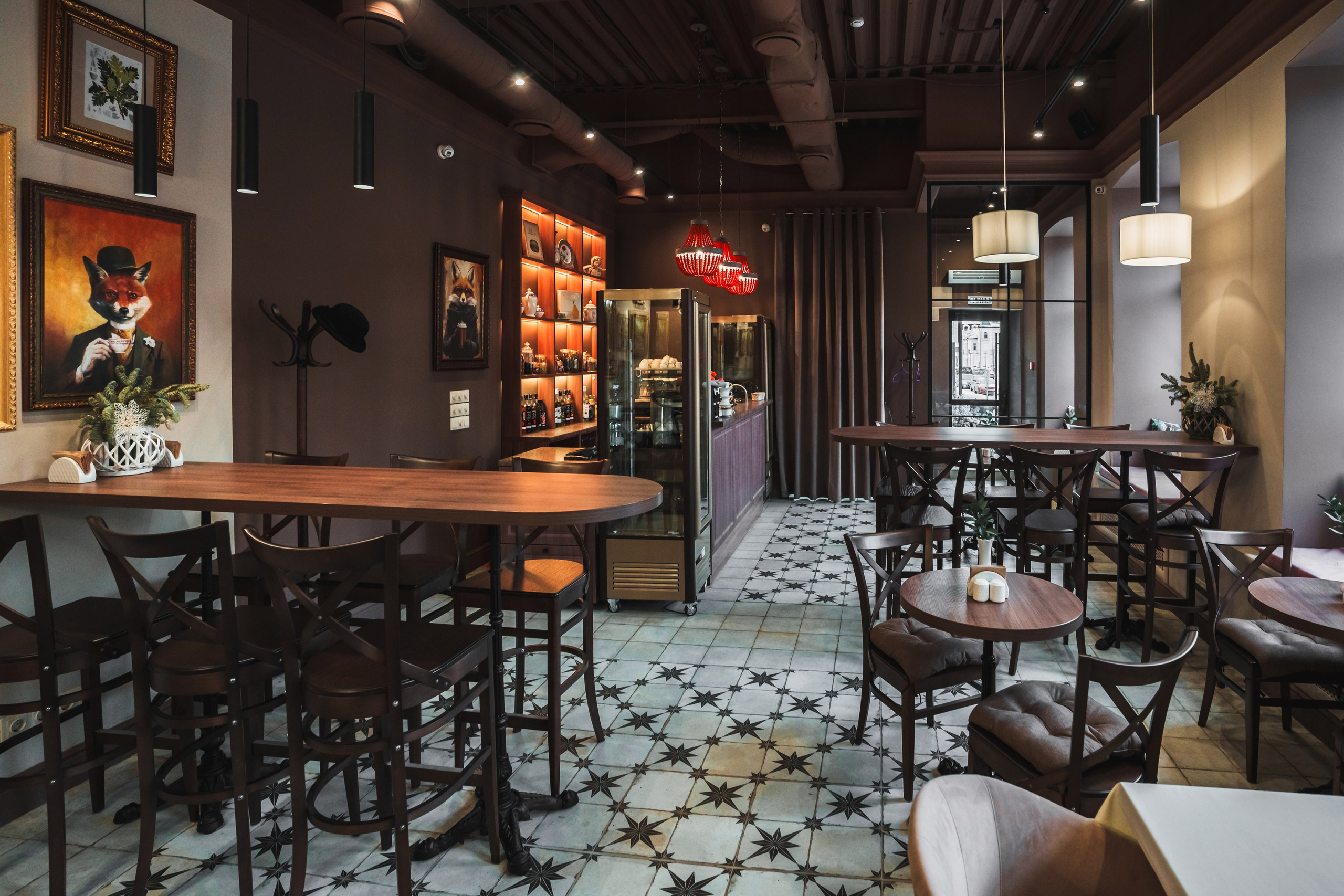 Кафе «Лисы, спички, два стола». Фотограф Казань