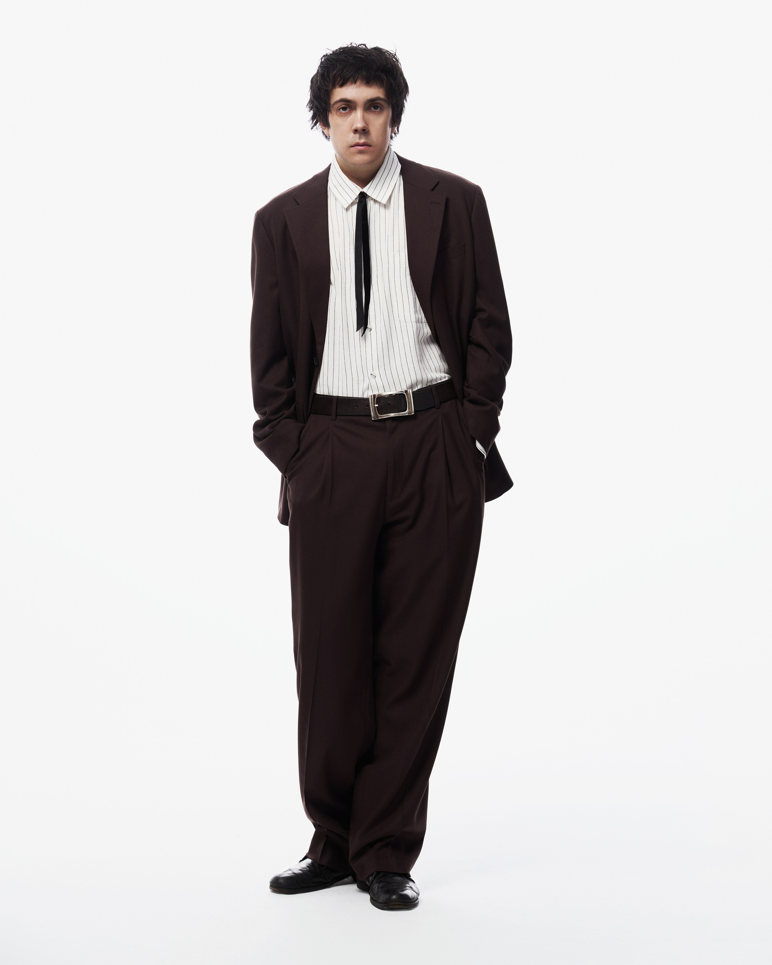 Тима ищет свет. Nadezhda Diskant is a Moscow and Saint Petersburg based photographer