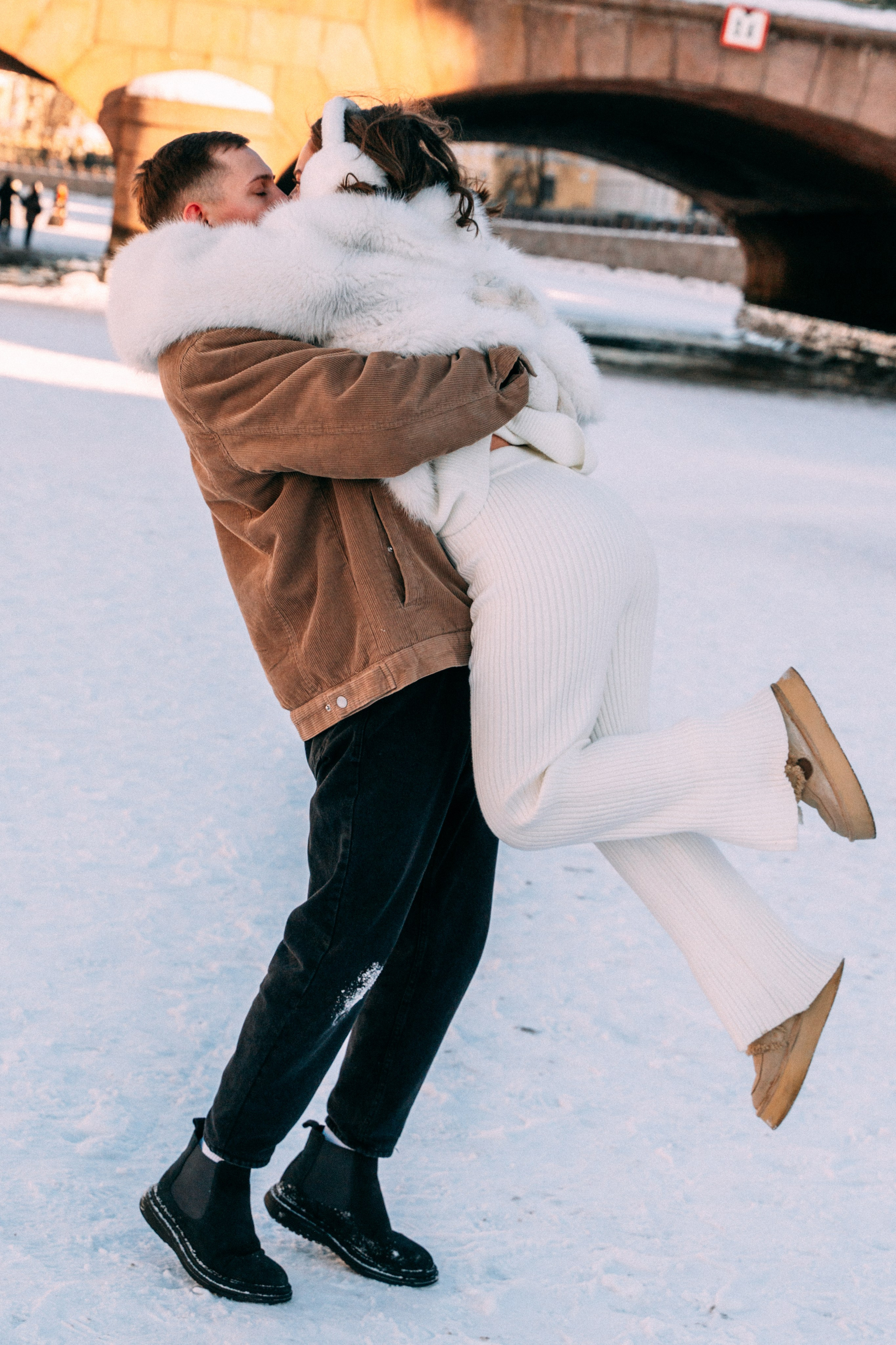 Лавстори на льду по рекам и каналам Санкт-Петербурга