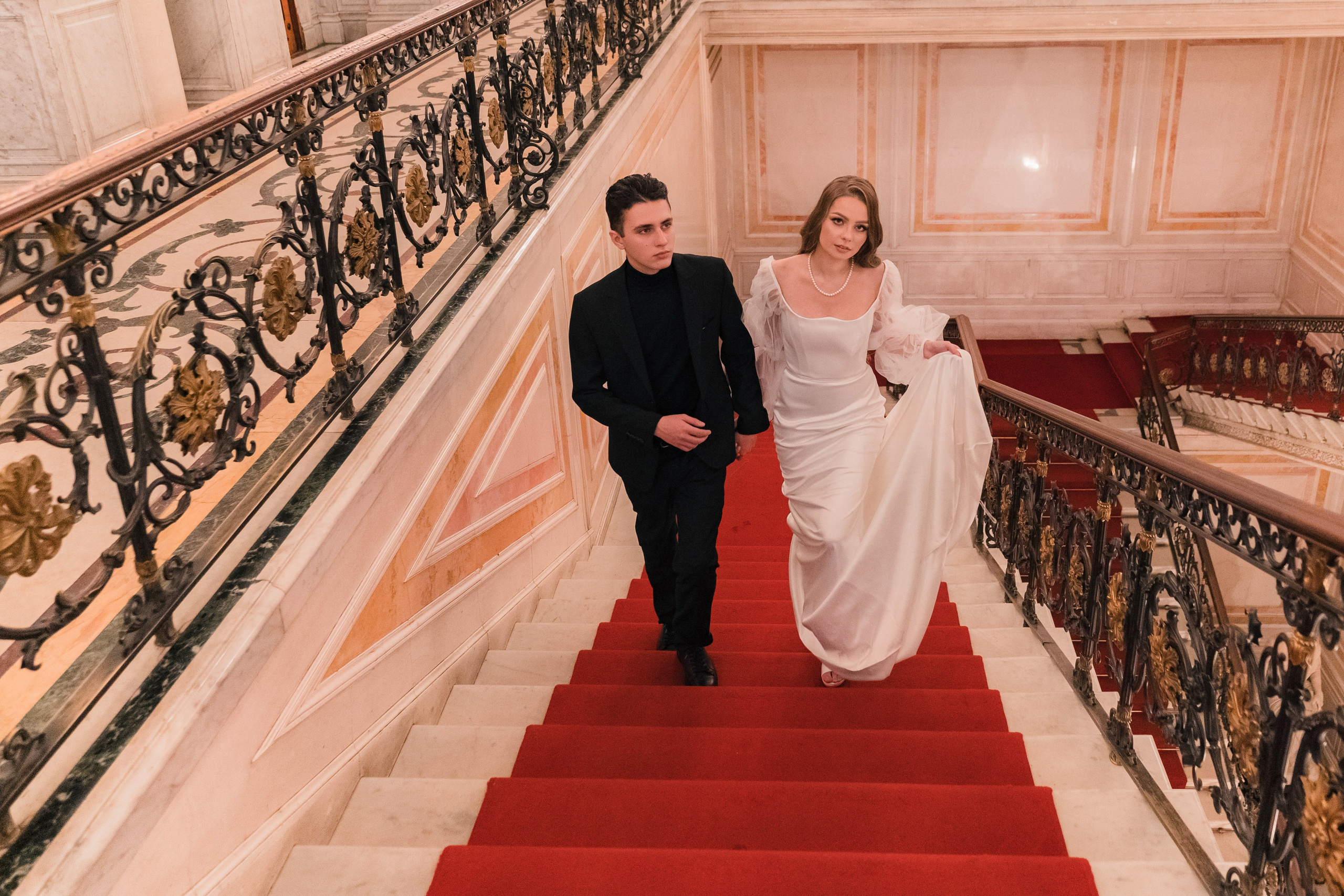 Фотосессия в Эрмитаже упрекрасно передаст Ваш стиль свадьбы!
