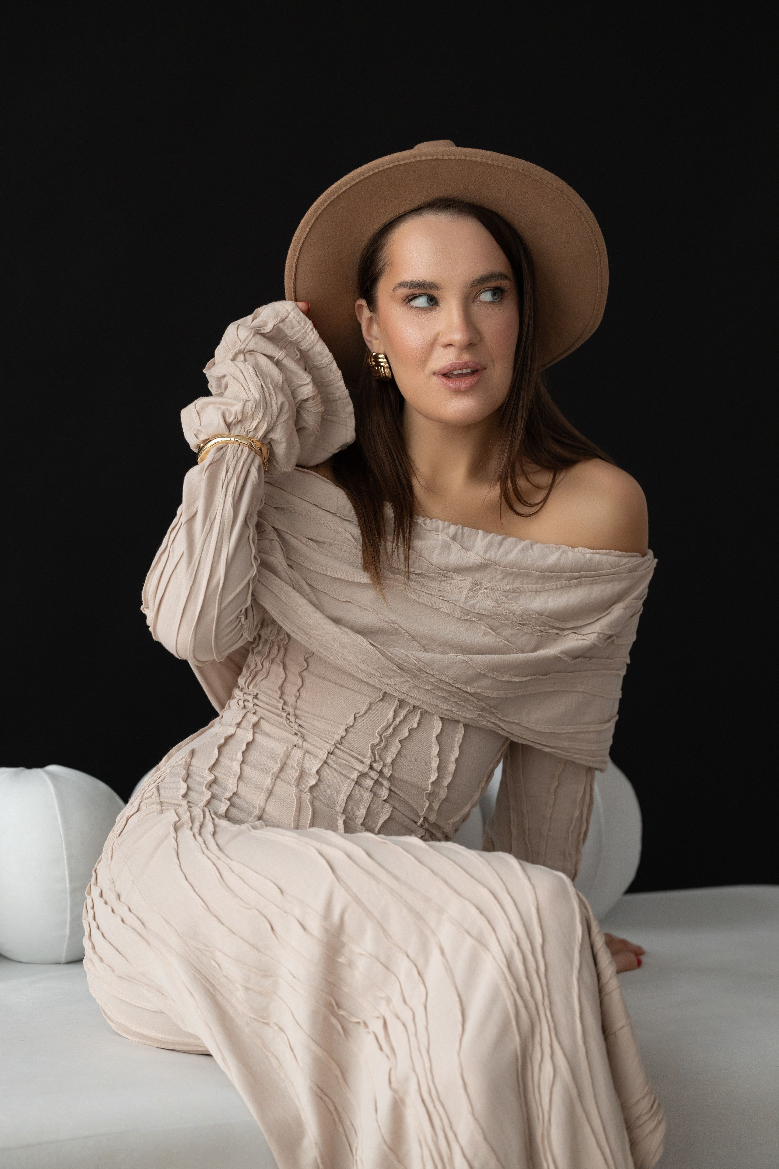 Женский портрет в студии. Фотограф Минск