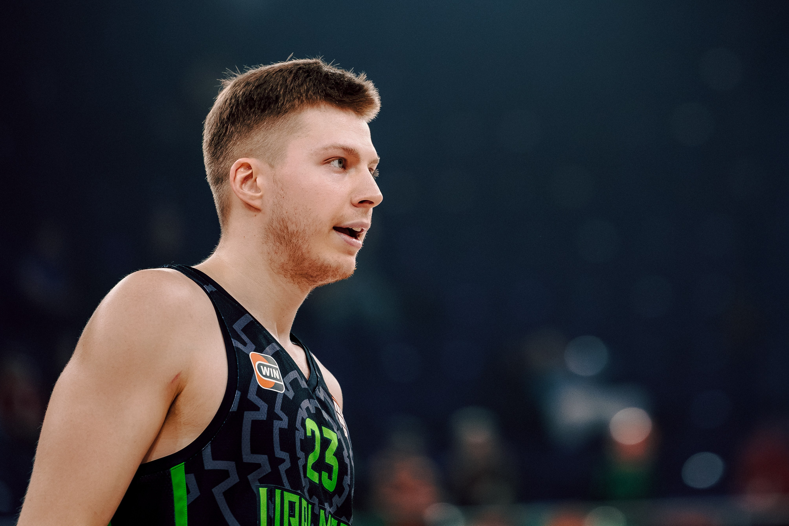 Winline Basket Cup — УРАЛМАШ — УНИКС. Лёшка Варзегов — фотограф