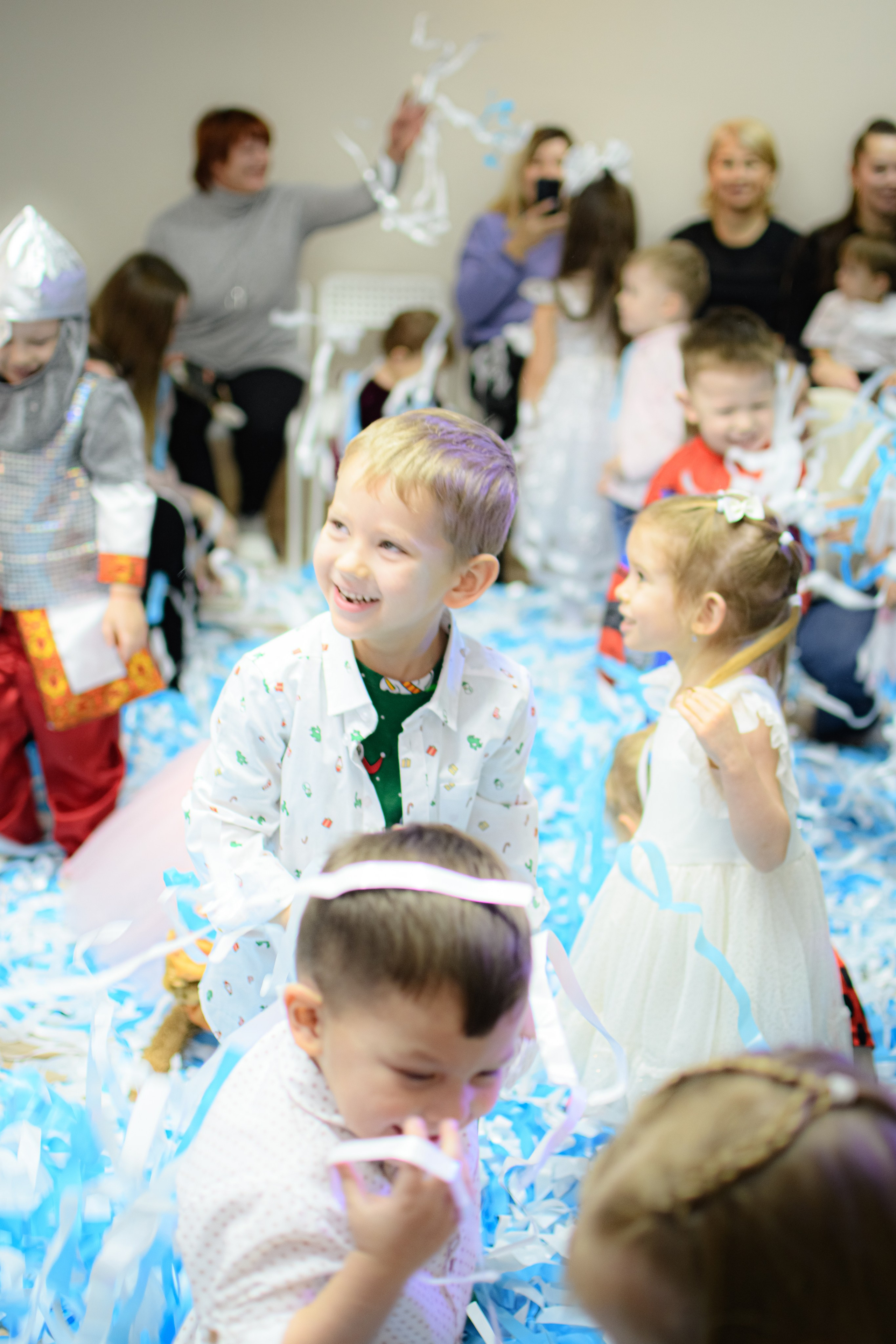 HAPPY NEW YEAR. Photokarish