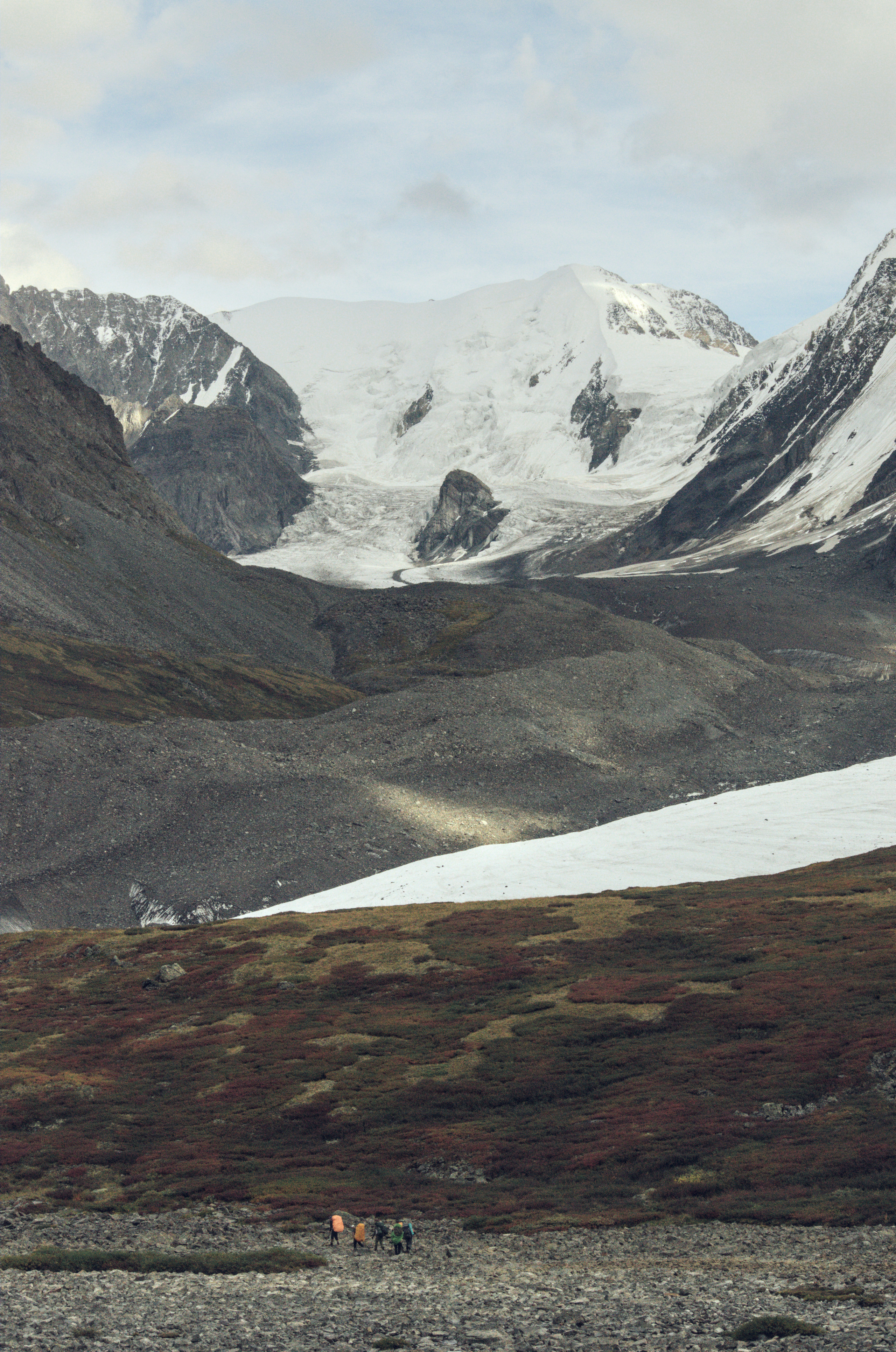 Гора Актру вид с долины Маашей