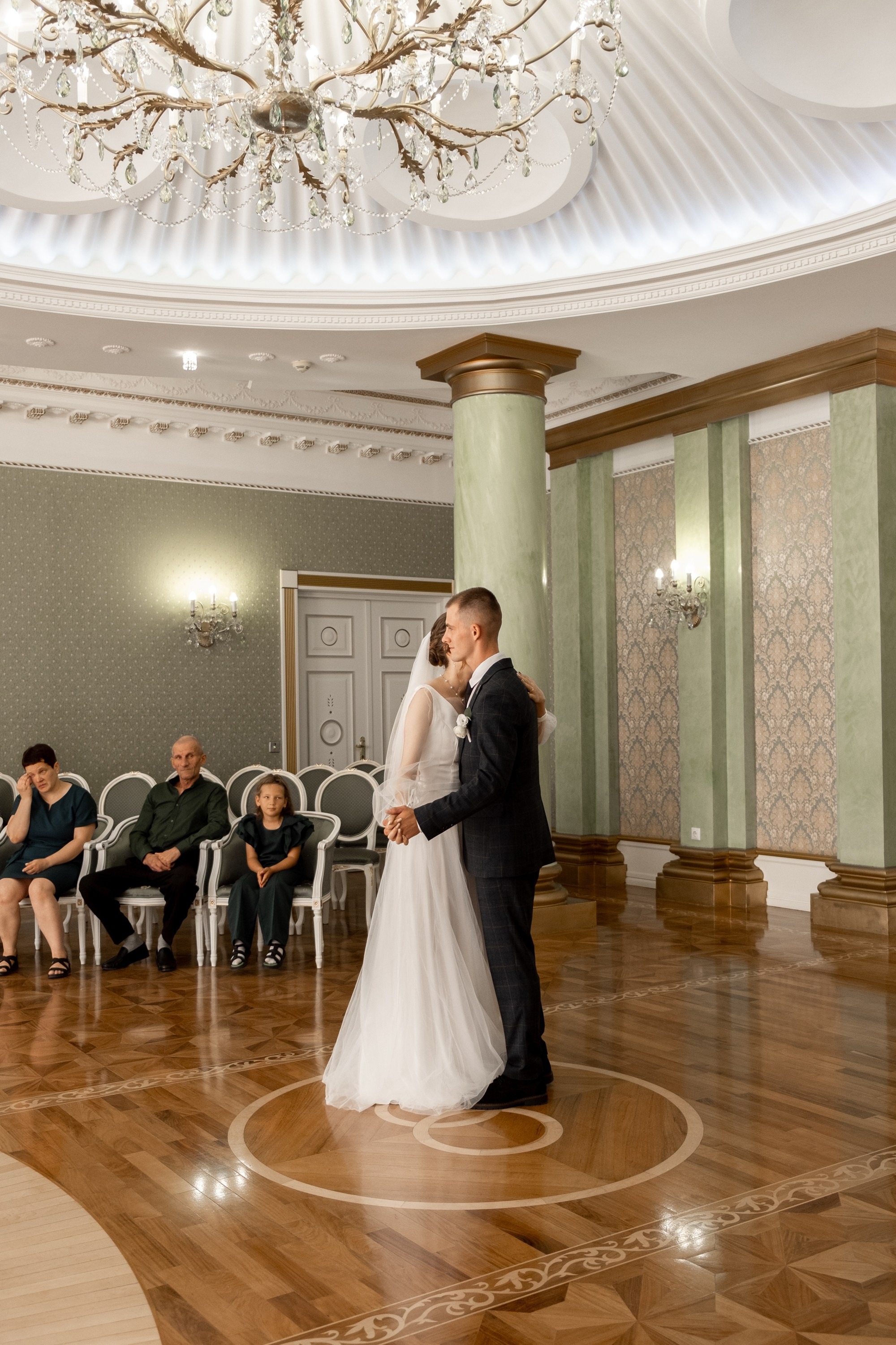 Дмитрий & Анастасия. Свадебный и семейный фотограф в Тюмени Екатерина Дубровина