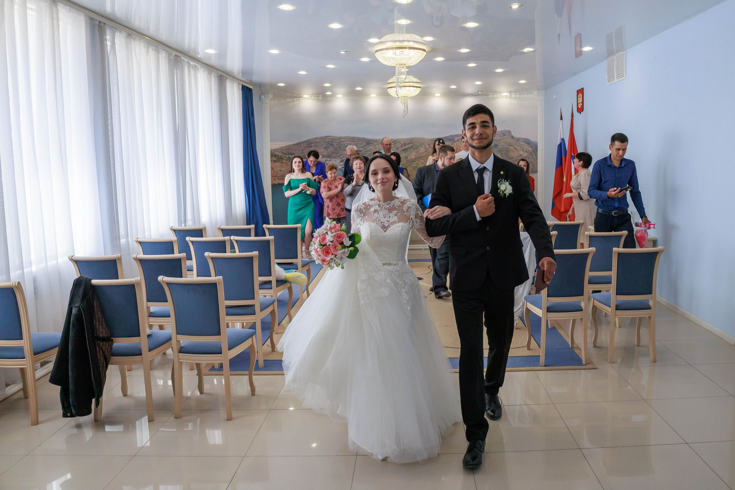 Амаль и Юлия шампанерия. Фотограф и видеограф в Крыму и Севастополе