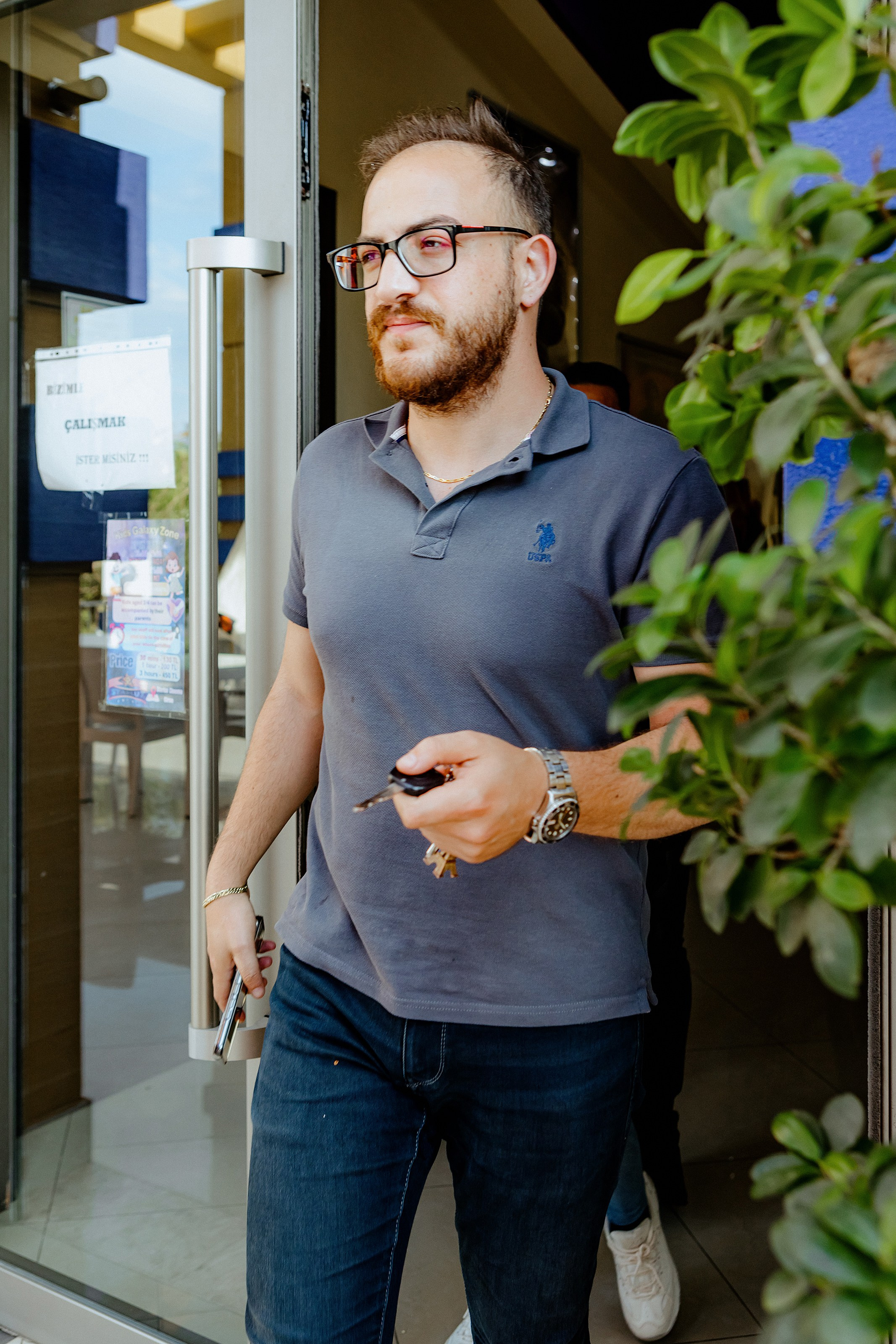 Orlando Starlux. Photographer in Batumi, Georgia Pavel Sharnikov