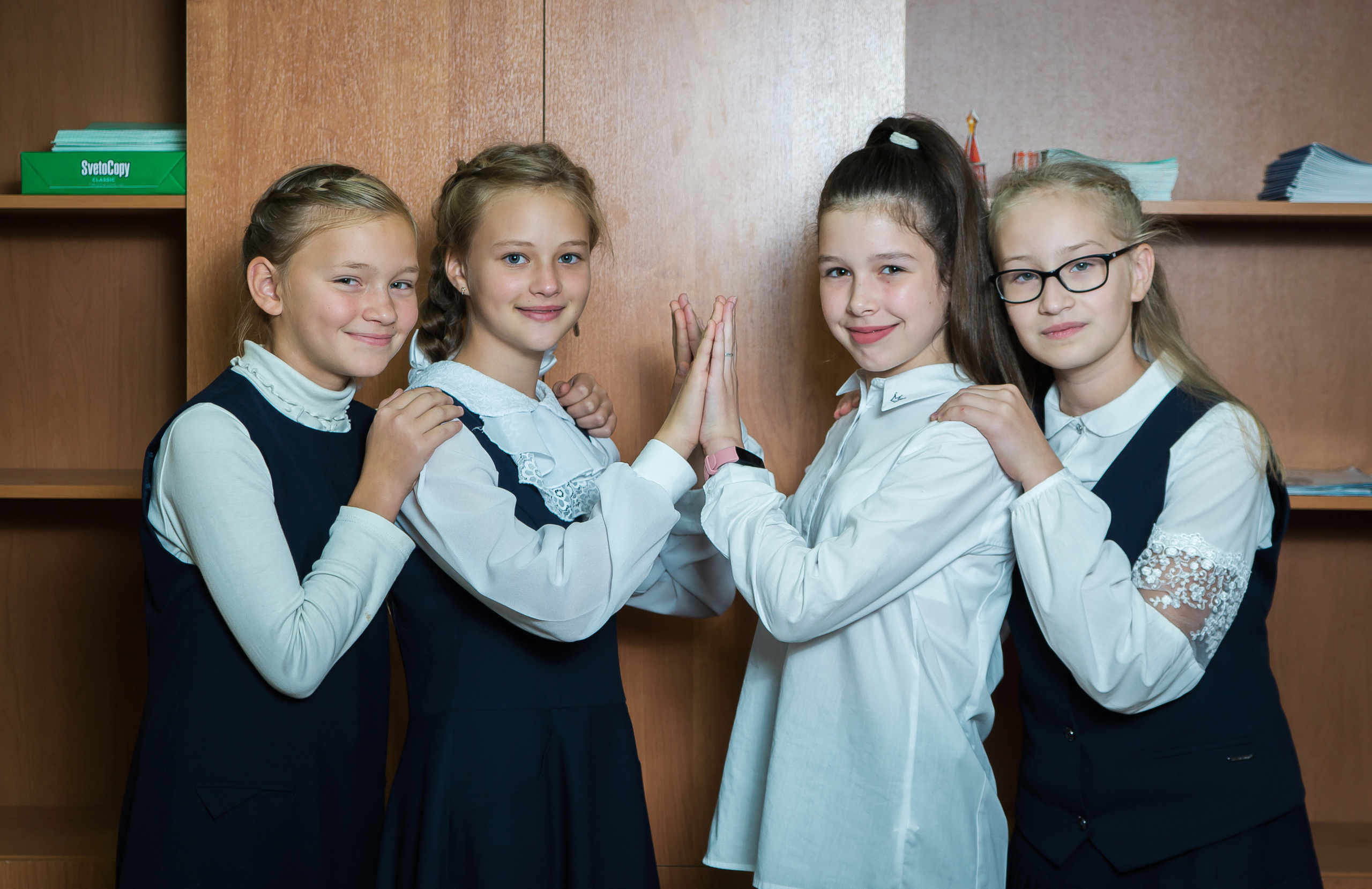 Школа № 23 5 «Б». Фотосъемка в детском саду и школе. Фотоальбомы и фотокниги ВЫПУСКНИК