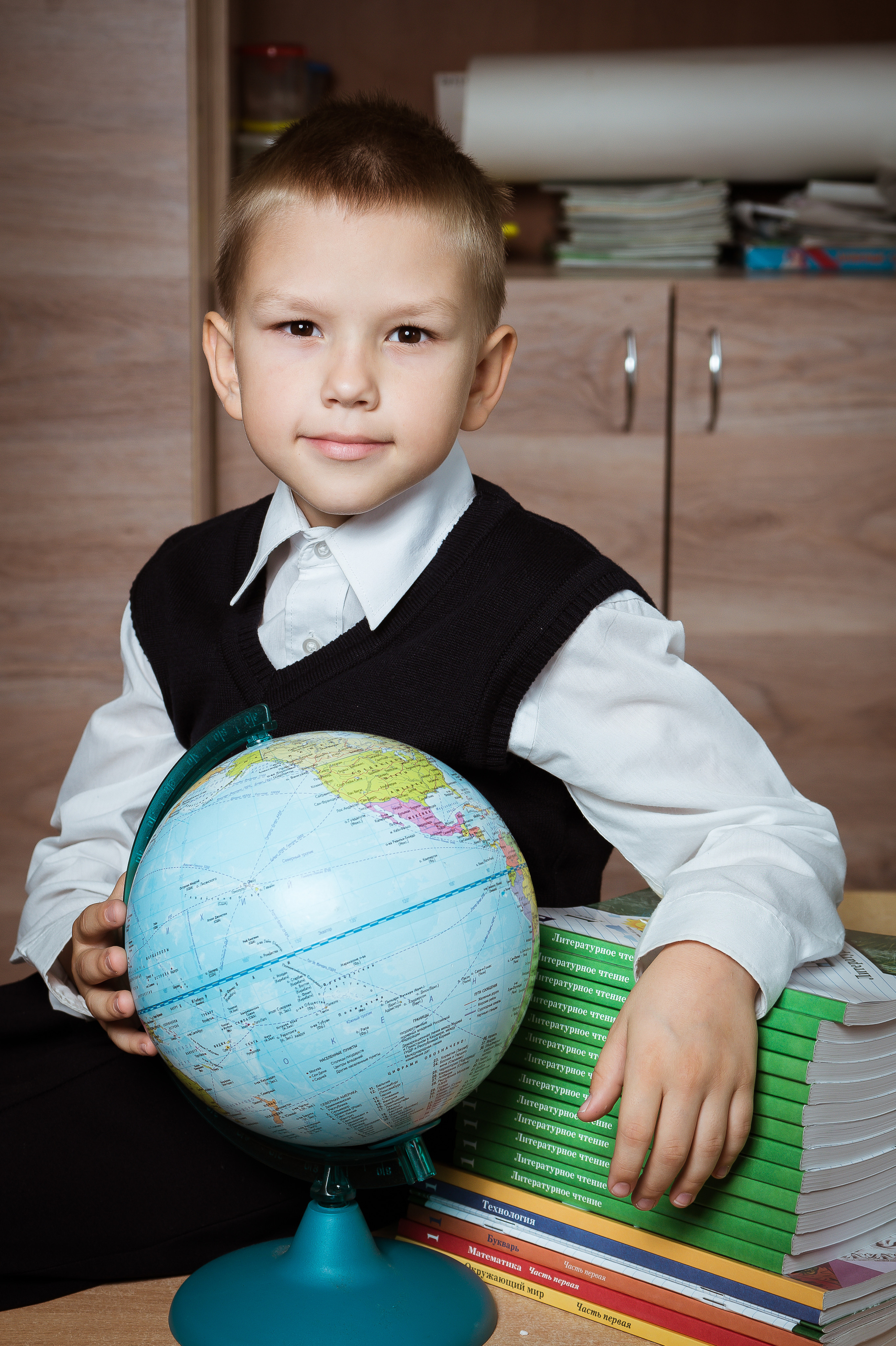 Школа № 17 1"А». Фотосъемка в детском саду и школе. Фотоальбомы и фотокниги ВЫПУСКНИК