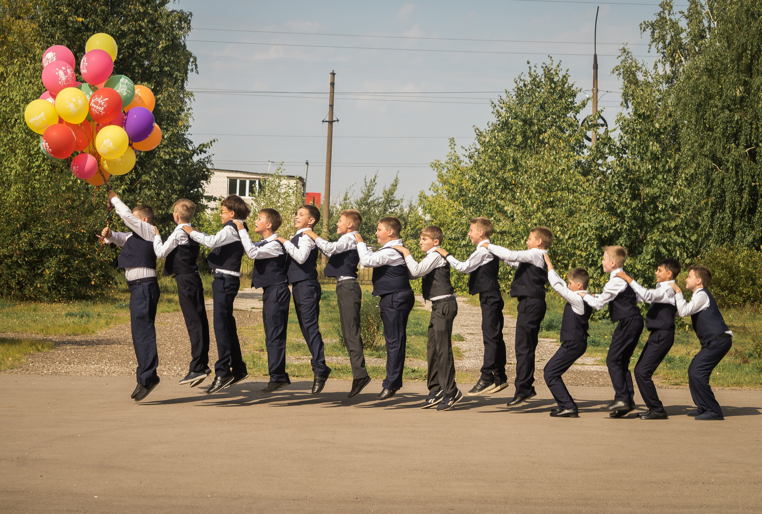 Школа № 23 5 «Б». Фотосъемка в детском саду и школе. Фотоальбомы и фотокниги ВЫПУСКНИК