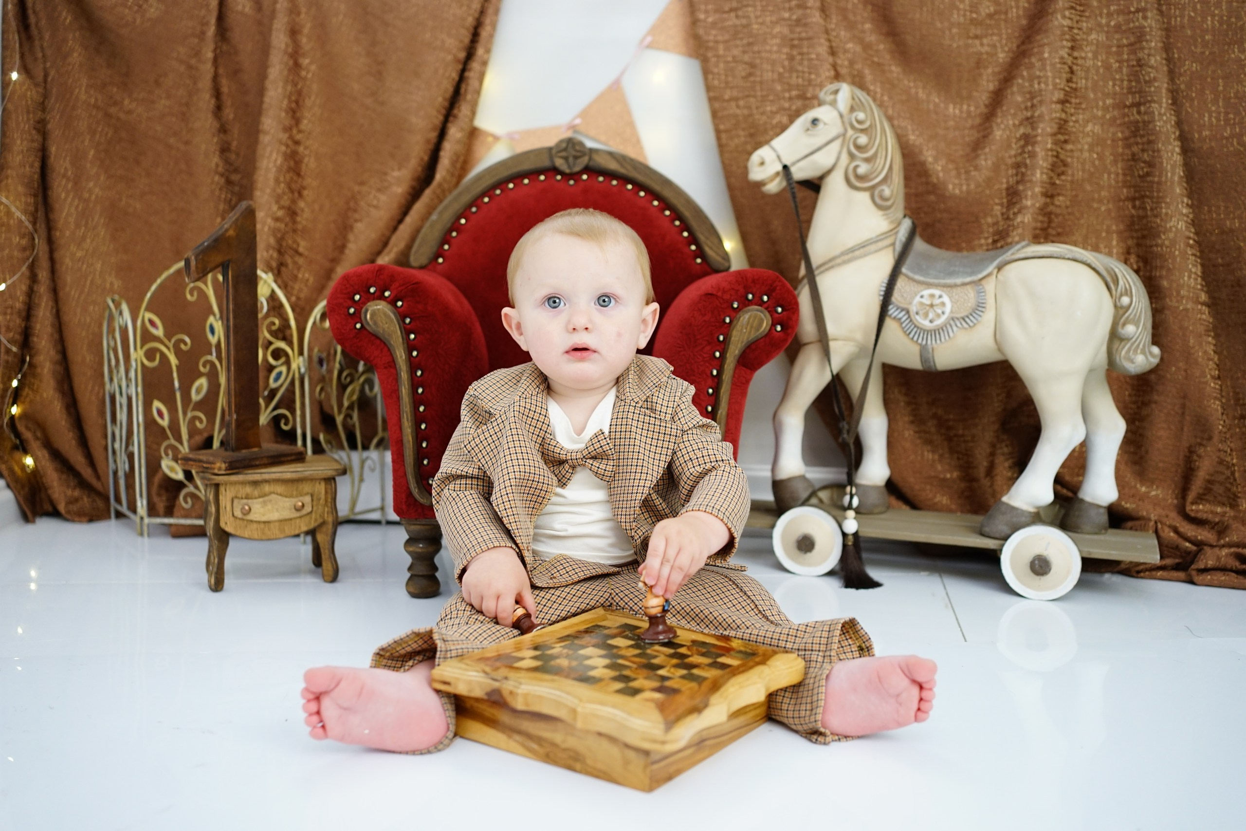 Фотосессия на Годик для Мальчиков. Детская Фотостудия ГОДОВАСИКИ в Санкт-Петербурге фотосесия на годик