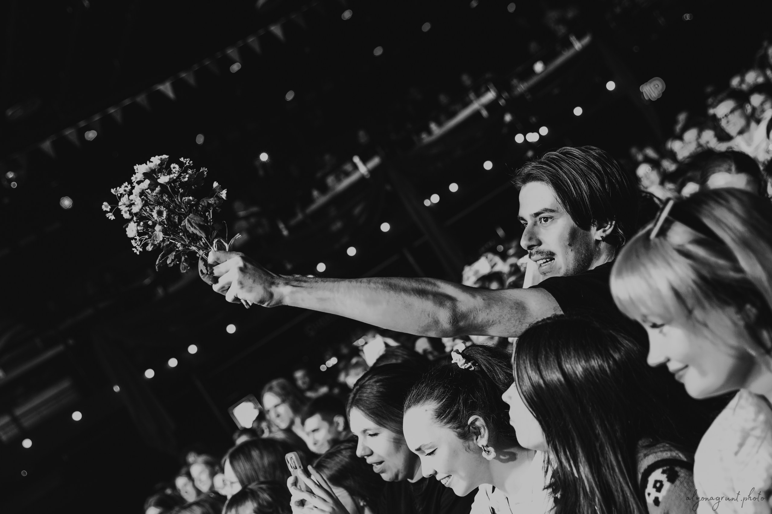 Сова, фоторепортаж, СПб, Космонавт, 18.12.2025. Алена Адрианова: фотограф в Санкт-Петербурге