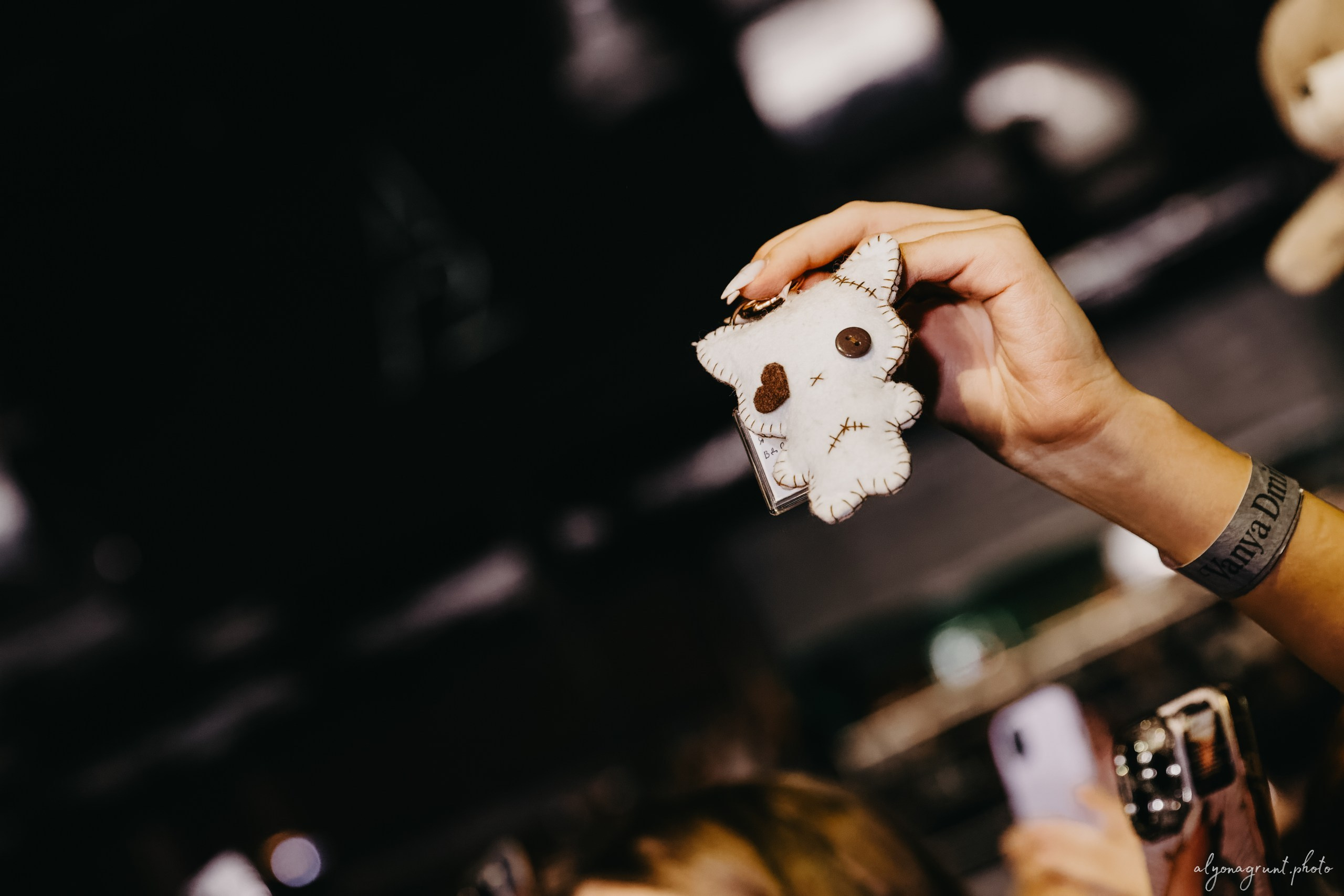 Ваня Дмитриенко, фоторепортаж СПб, A2, 23.10.2025. Алена Адрианова: фотограф в Санкт-Петербурге