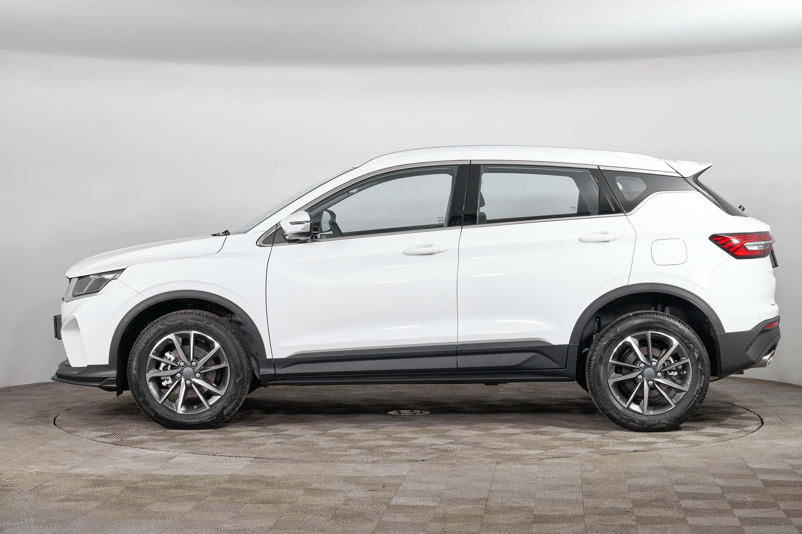 Belgee X50. Фотограф Николай Прокофьев модельные тесты в Москве