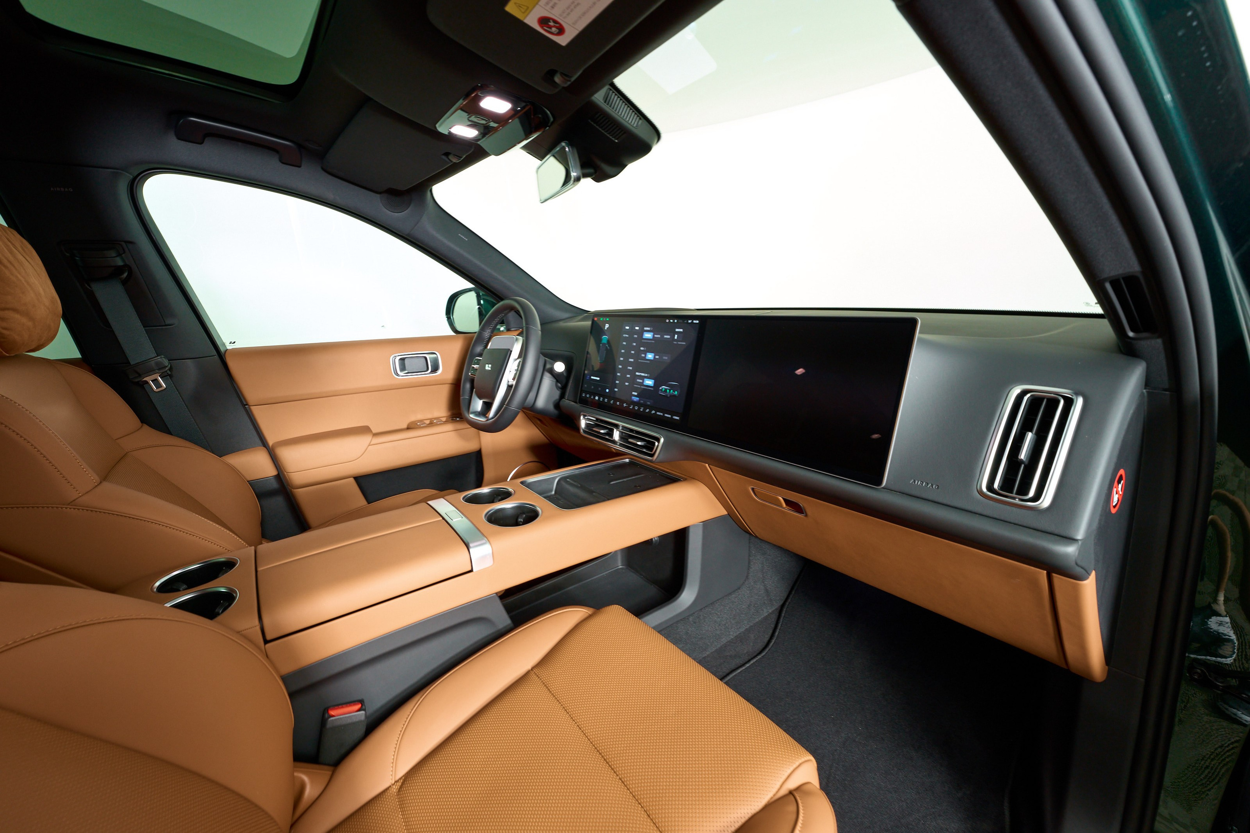 Lixiang L9. Фотограф Николай Прокофьев модельные тесты в Москве