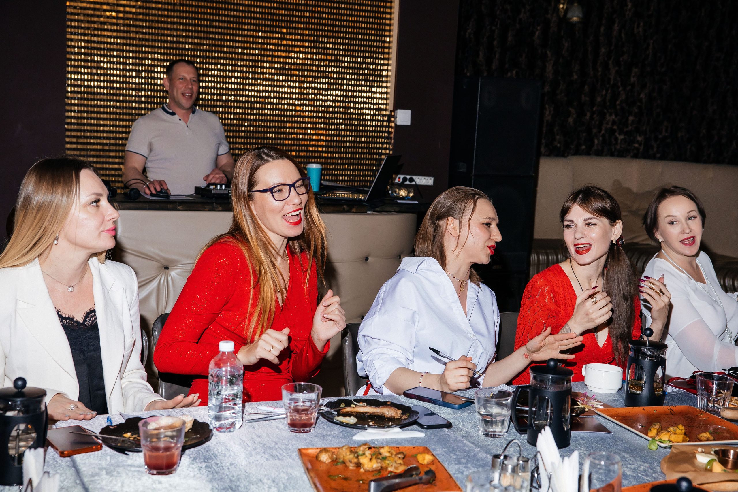 Репортаж Корпоратив. Команда фотографов Кристины Ивановой