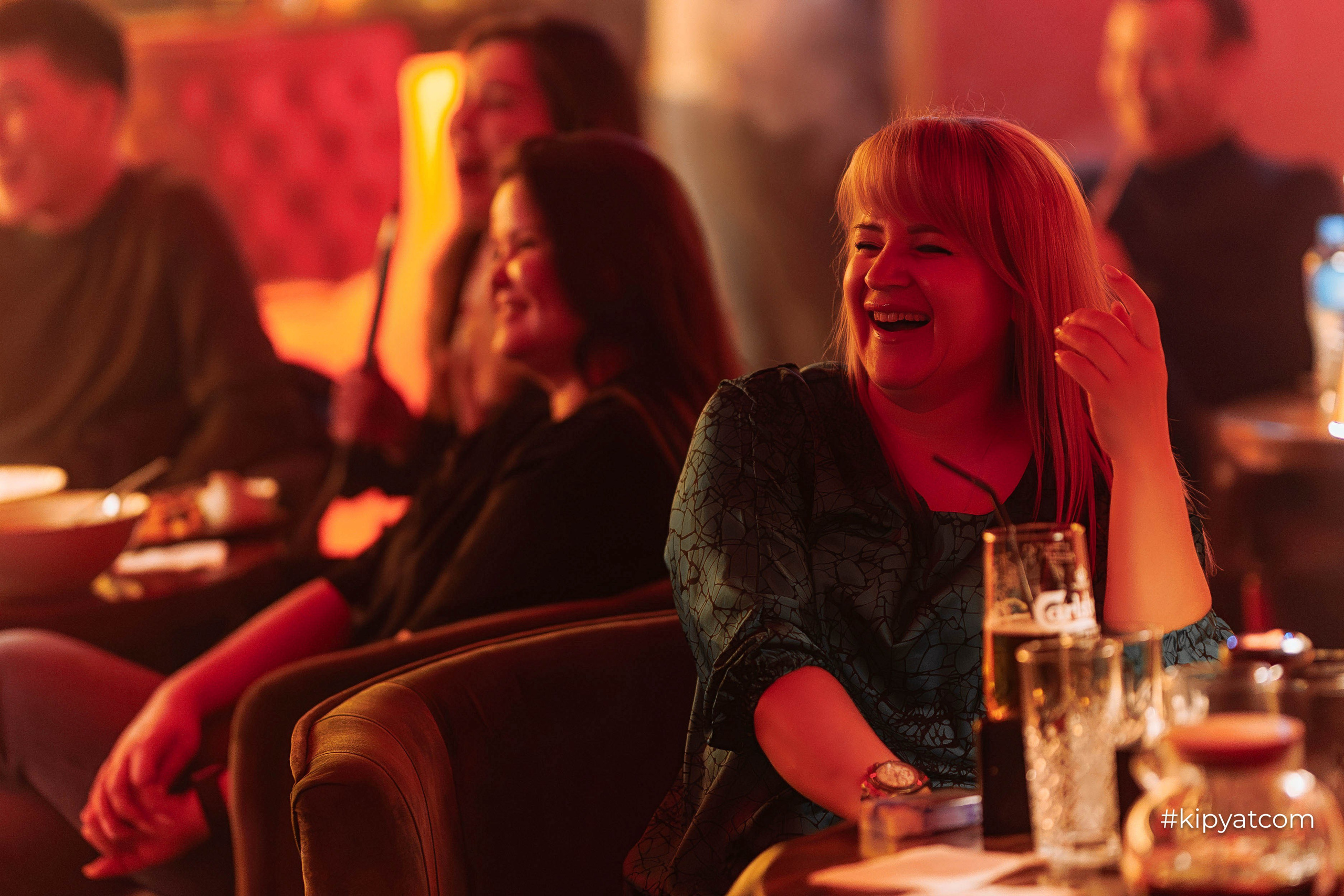 Сольный стендап концерт Александра Меркуль