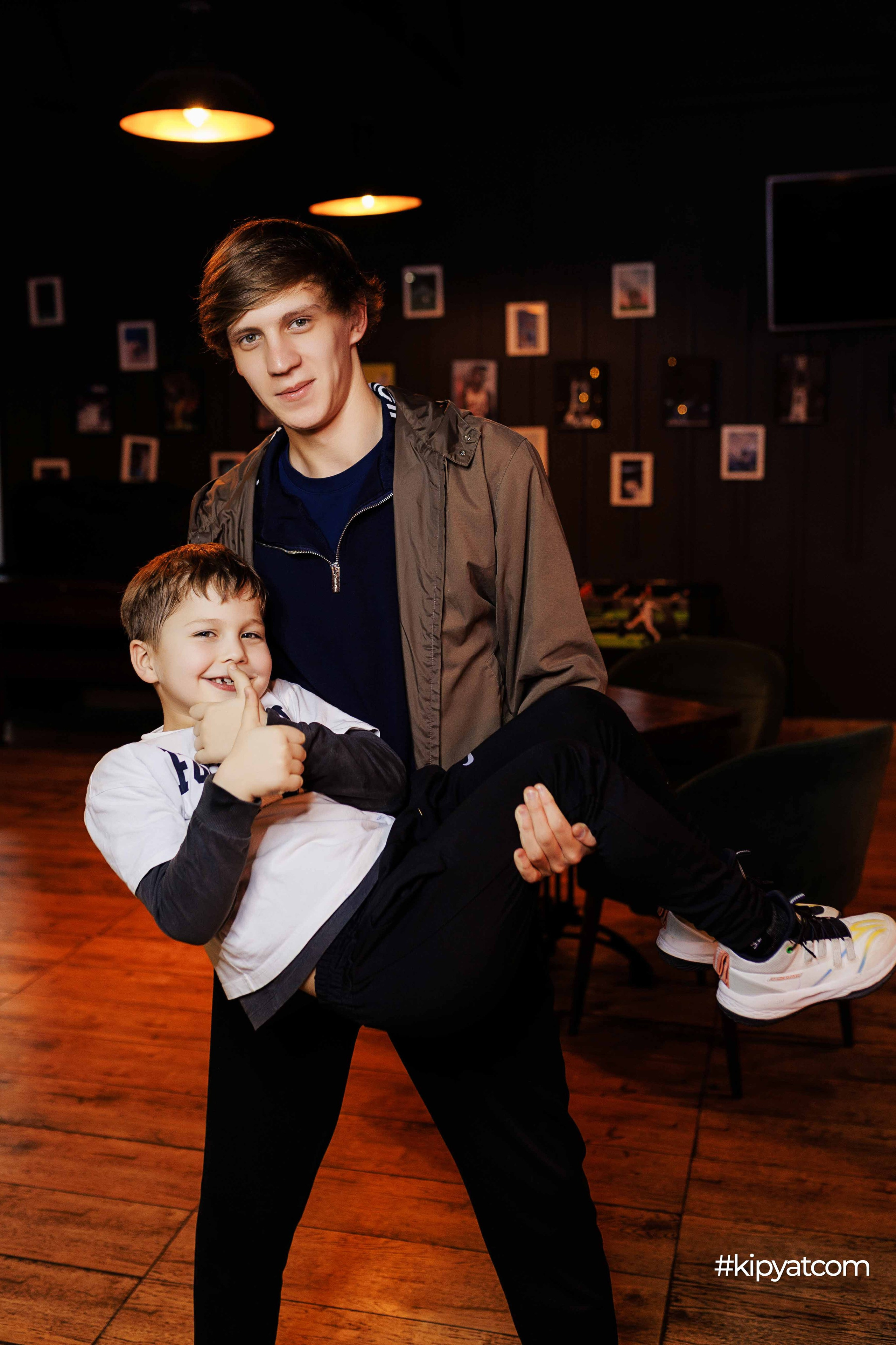 Эйнштейн Party