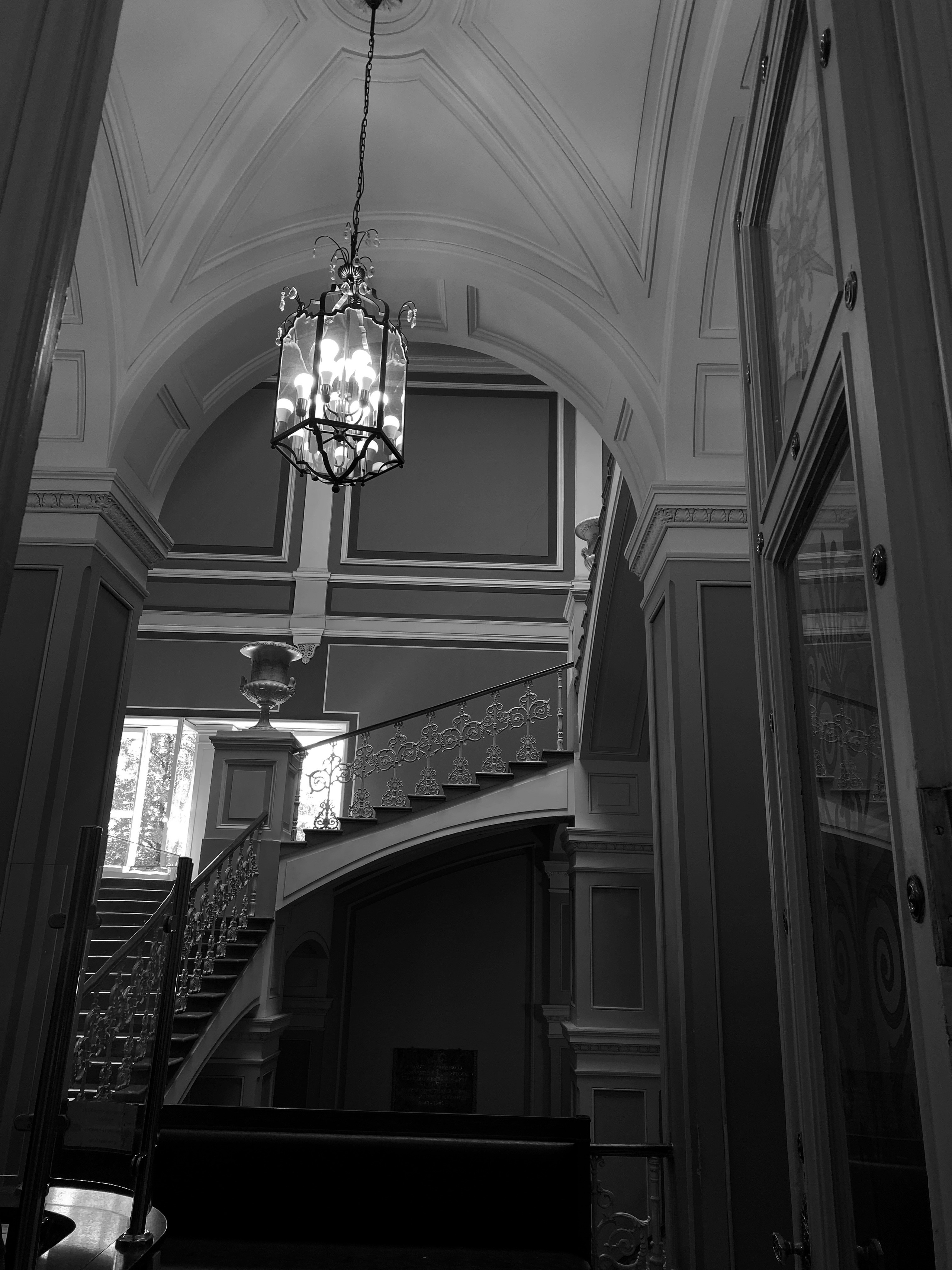 Эрмитаж на айфон. Портретный фотограф DanilNabody