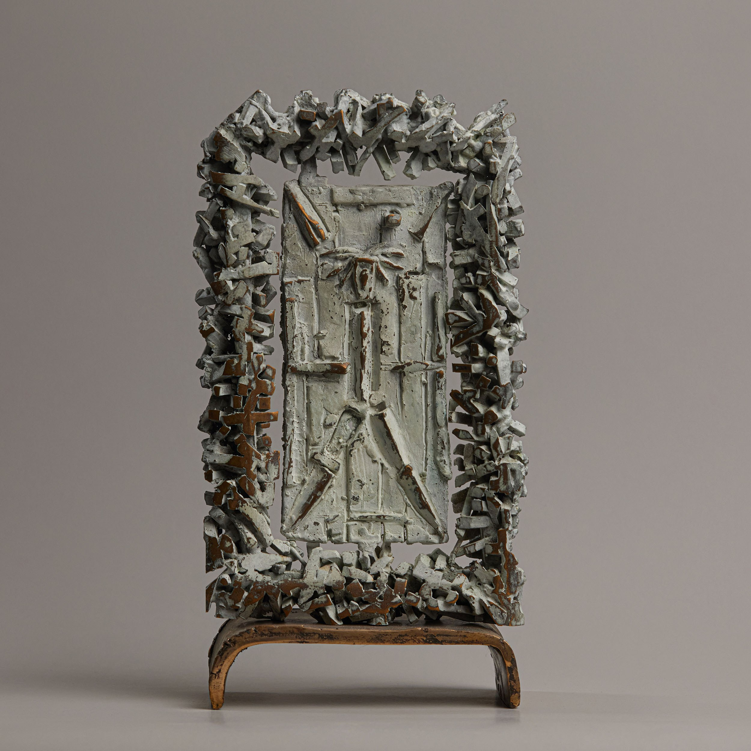 Необычная и абстрактная скульптура авторская купить Mосква без посредников.