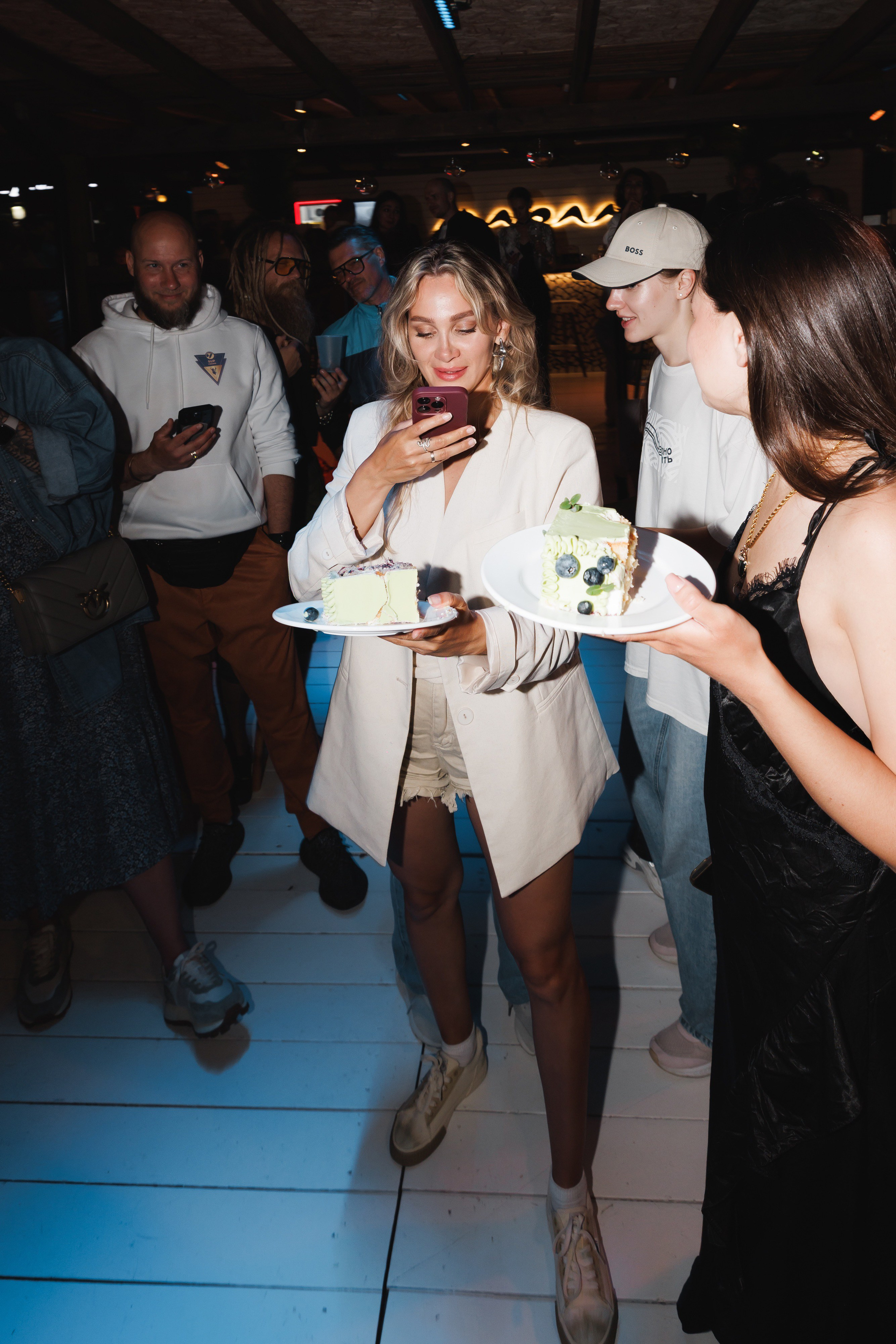 TROPICAL DISCO BIRTHDAY PARTY