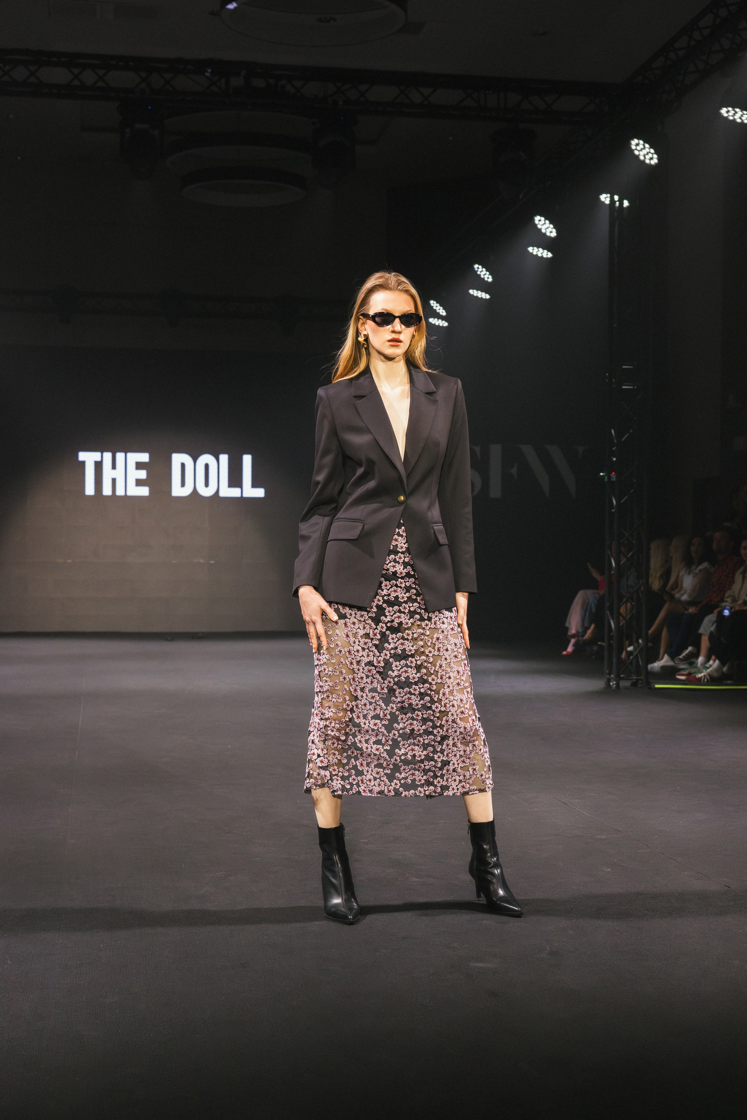 Catwalk. ProVizArt