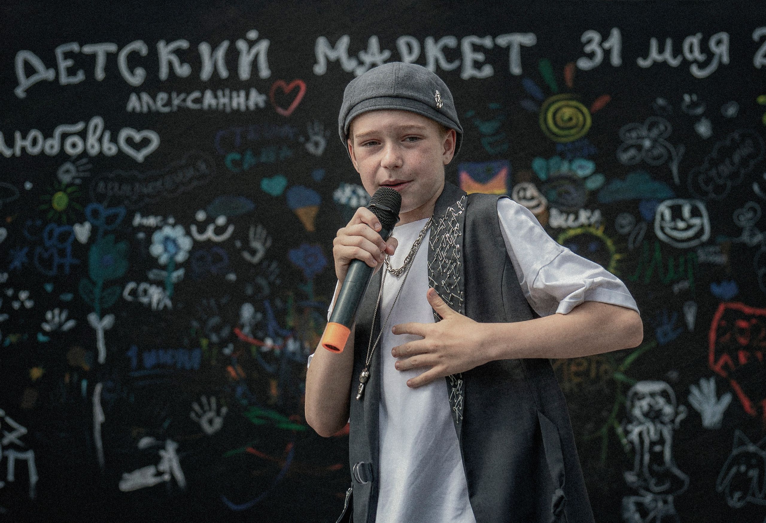 «Детский маркет» на пешеходной улице Дзержинского. Фотограф в Тюмени Сергей Ермолаев | Dругие КАDРЫ