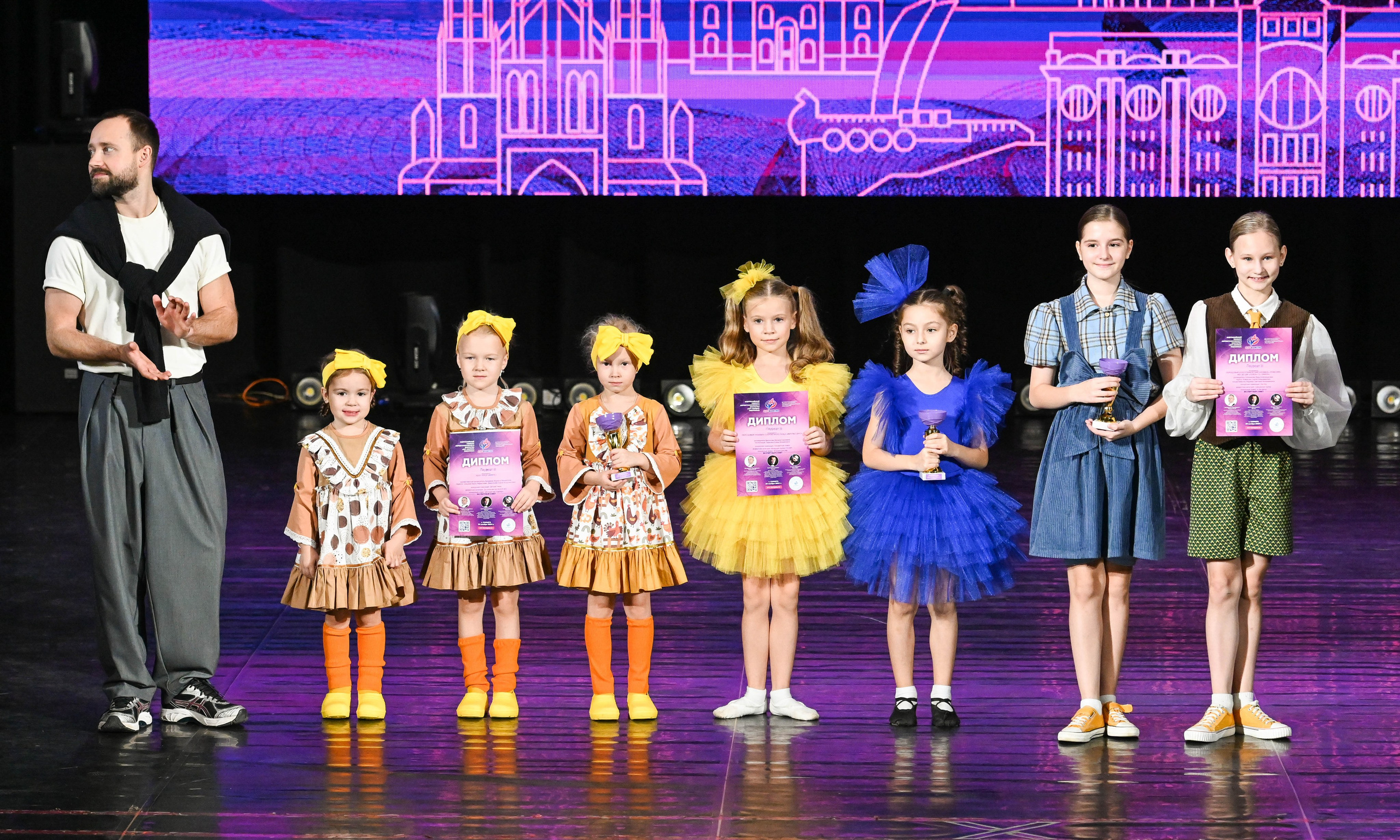 24.11.2024 Фестиваль хореографического искусства «АРТ-КОМПАС. Поволжье» г. Самара. Медиастудия Фото Концепт