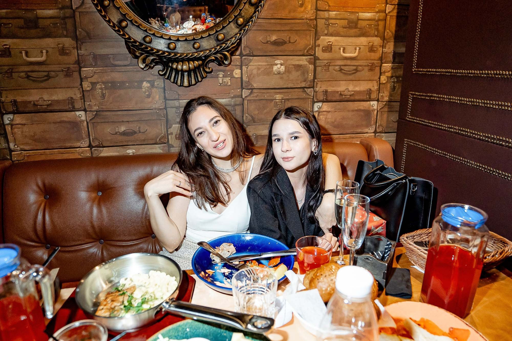 Новый год 2024 в Peoples. Сергей Кошкин. Репортажная и ивент-фотография в Сургуте