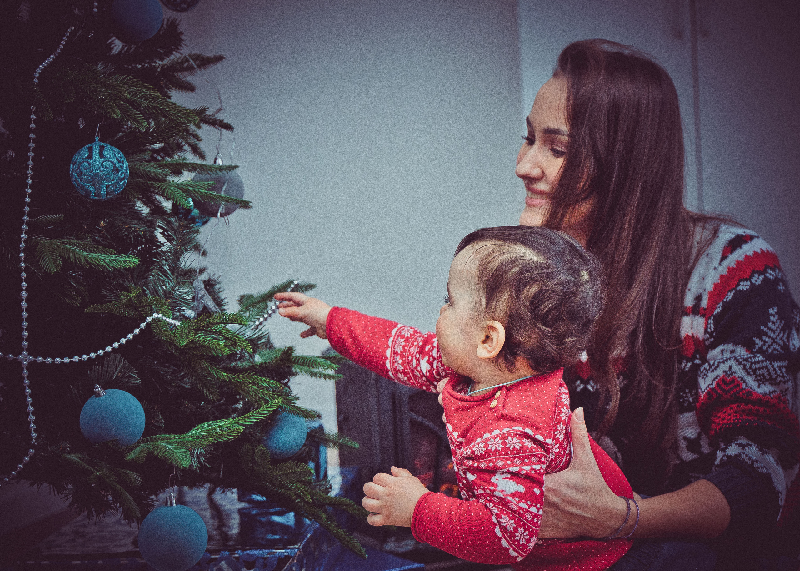 Первая Елка у Мишутки. Свадебный, семейный, детский, женский фотограф в Москве Дина Мажейка