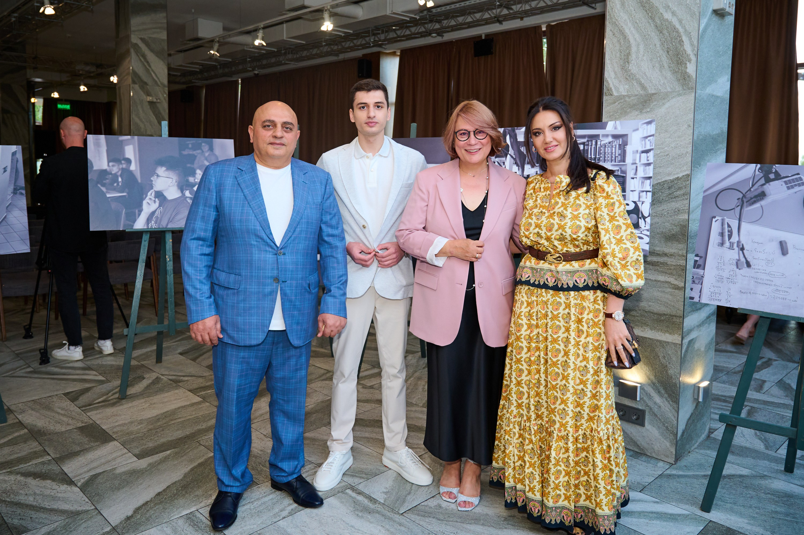 Детские праздники, Выпускные, 1 сентября. Выпускные Альбомы в Нижнем Новгороде