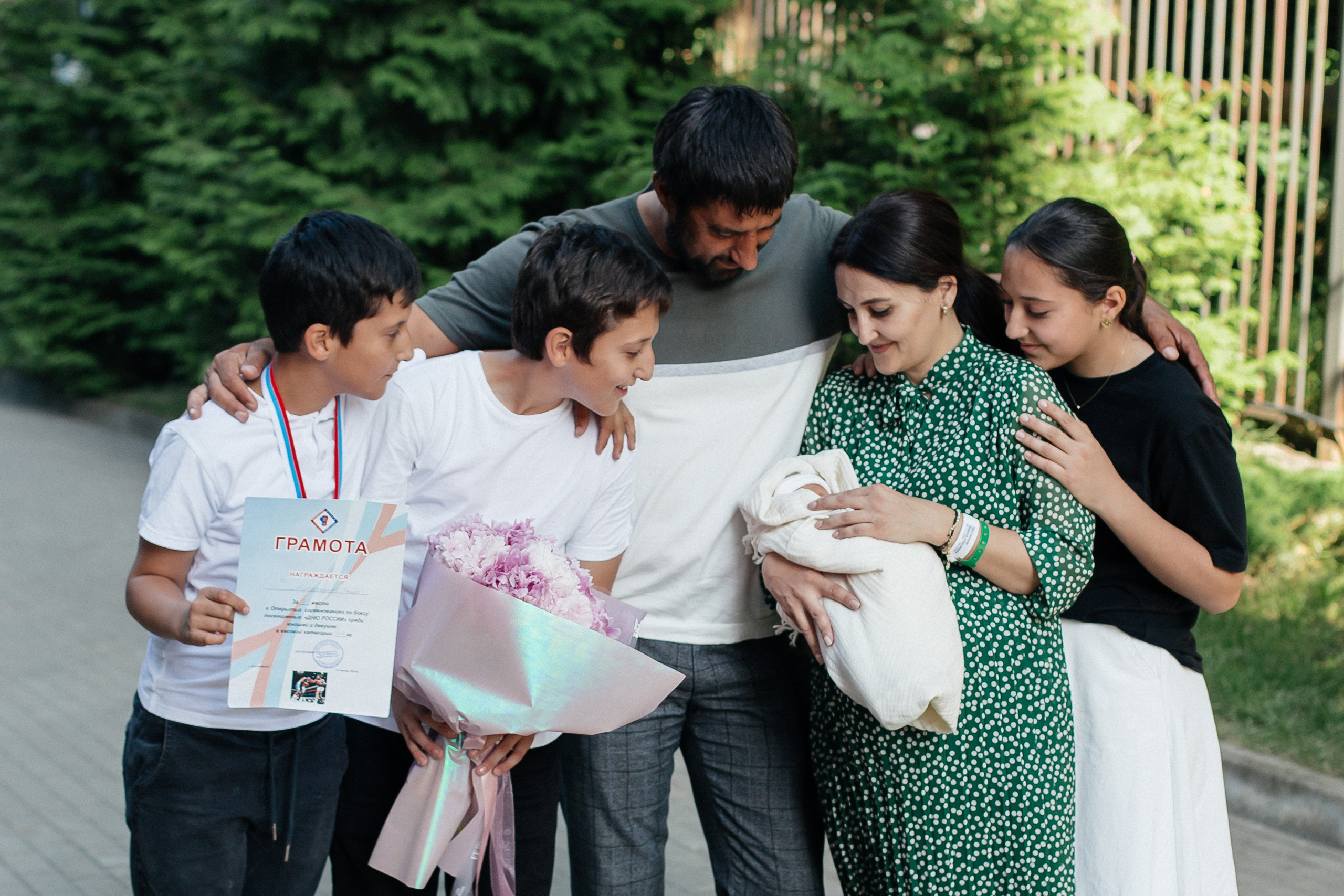 Выписка из роддома Перенатальный центр города Ставрополь. Фотограф Ставрополь Пятигорск Елизавета Дарина