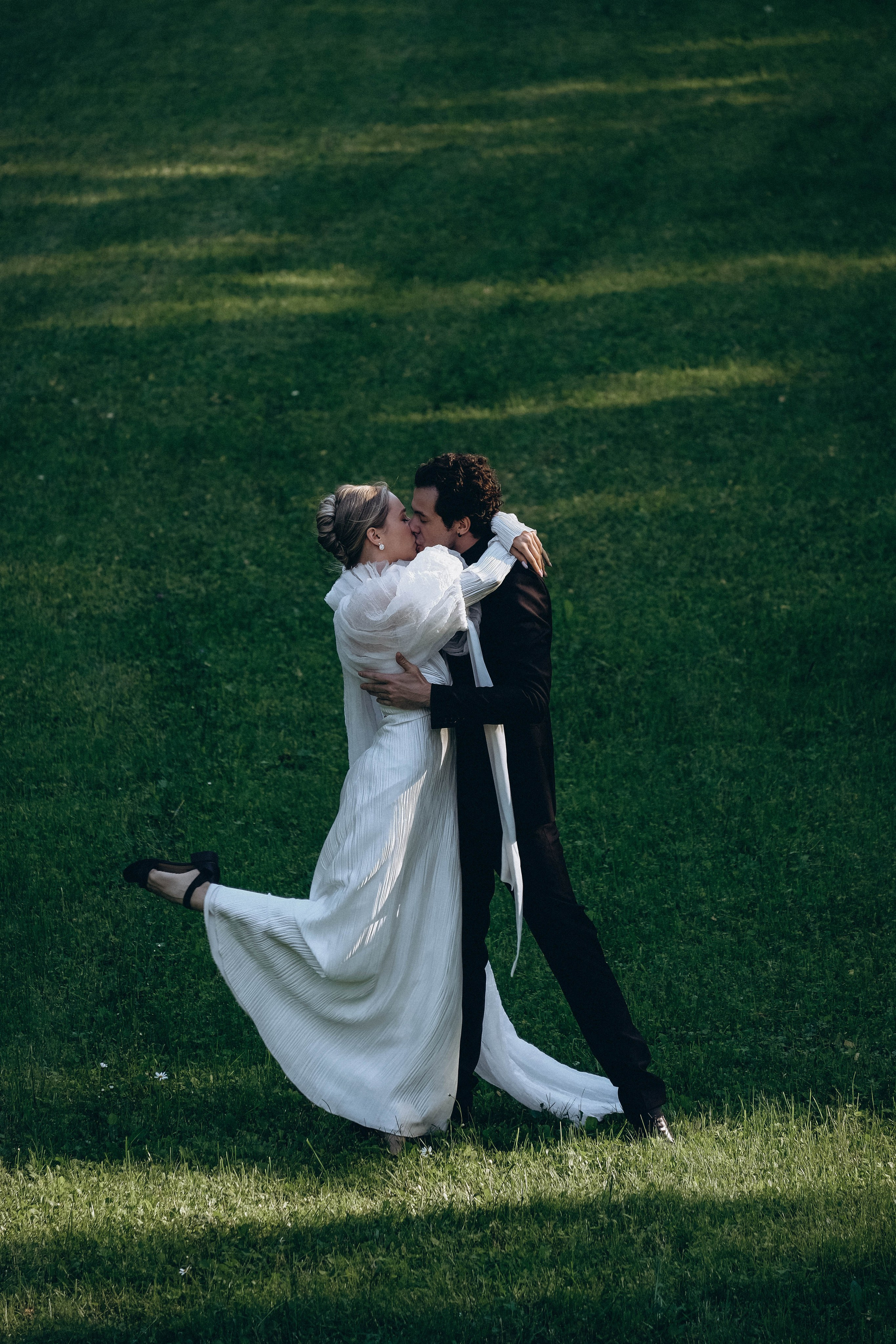 СВАДЕБНАЯ СЬЕМКА В ПАРКЕ ОРАНИЕНБАУМ. Профессиональный фотограф, Санкт-Петербург — Виктория Богомолова