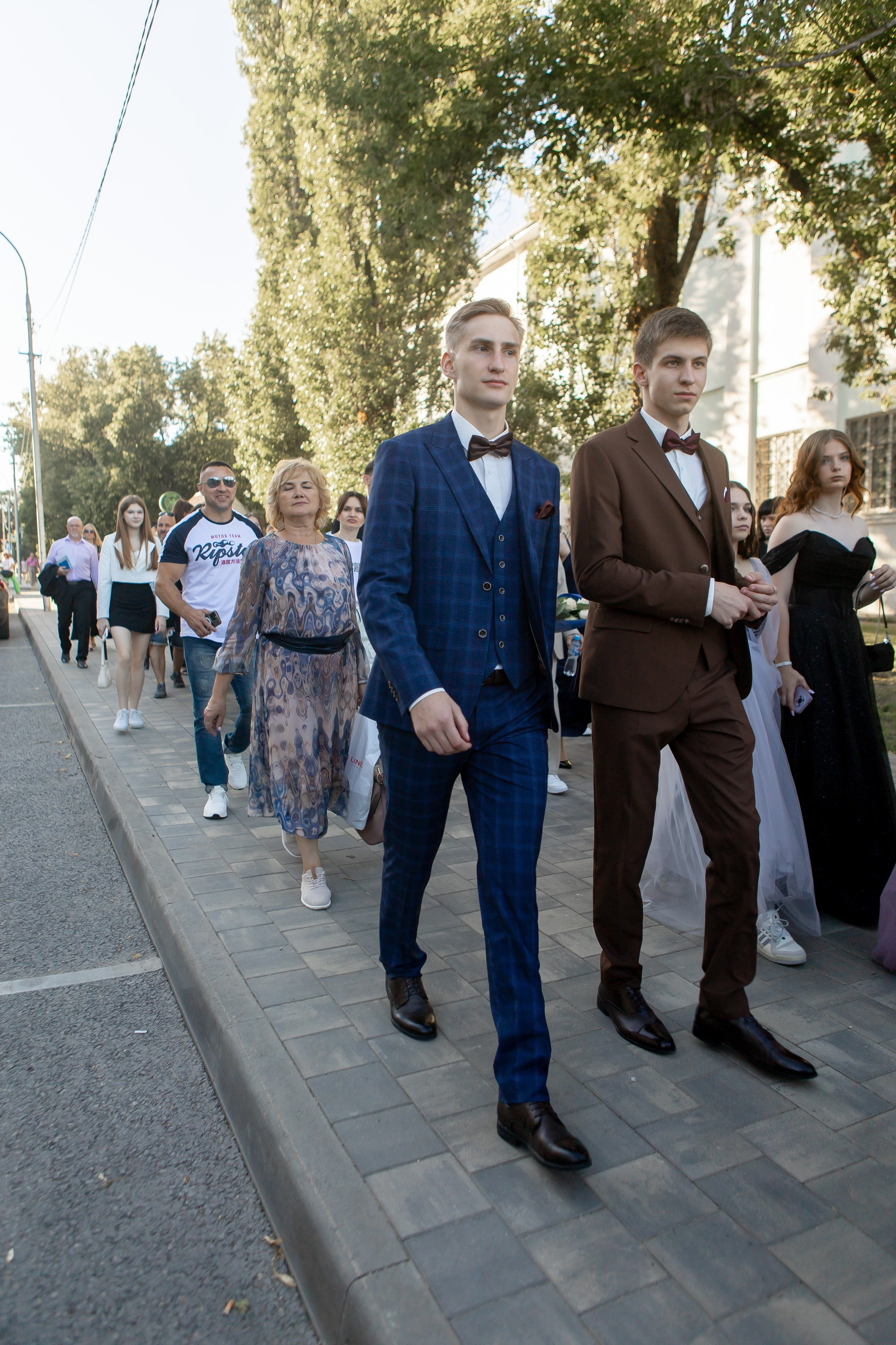 Выпускной Гимназия 12 2024 г. Свадебный и портретный Фотограф в Липецке Дмитрий Котюков