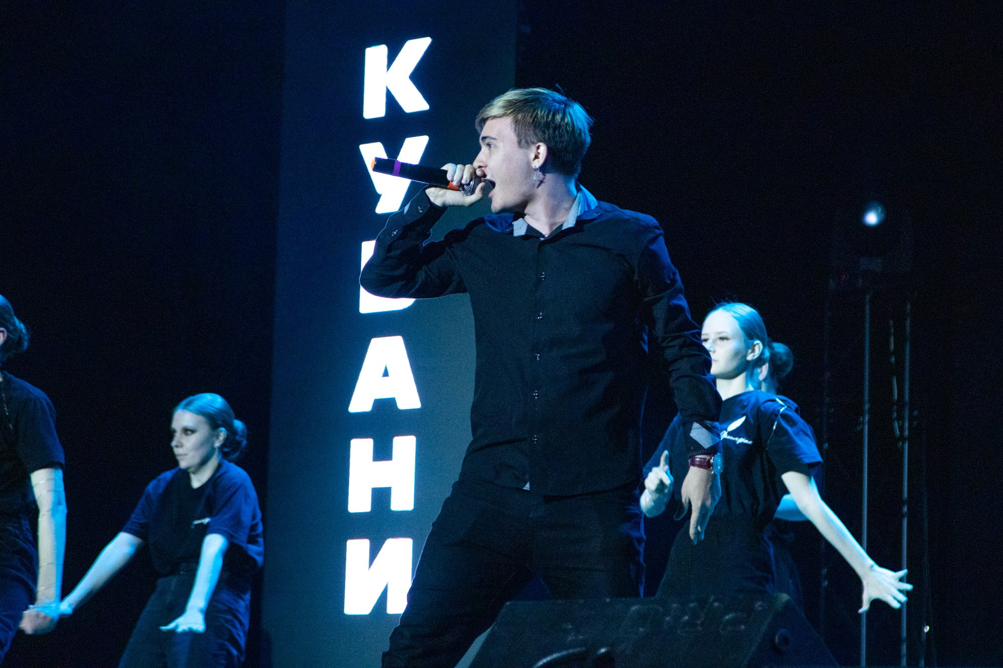 Гала-концерт «Студвесна на Кубани». Репортажный, промышленный и маркетплейс-фотограф Дмитрий Чернат